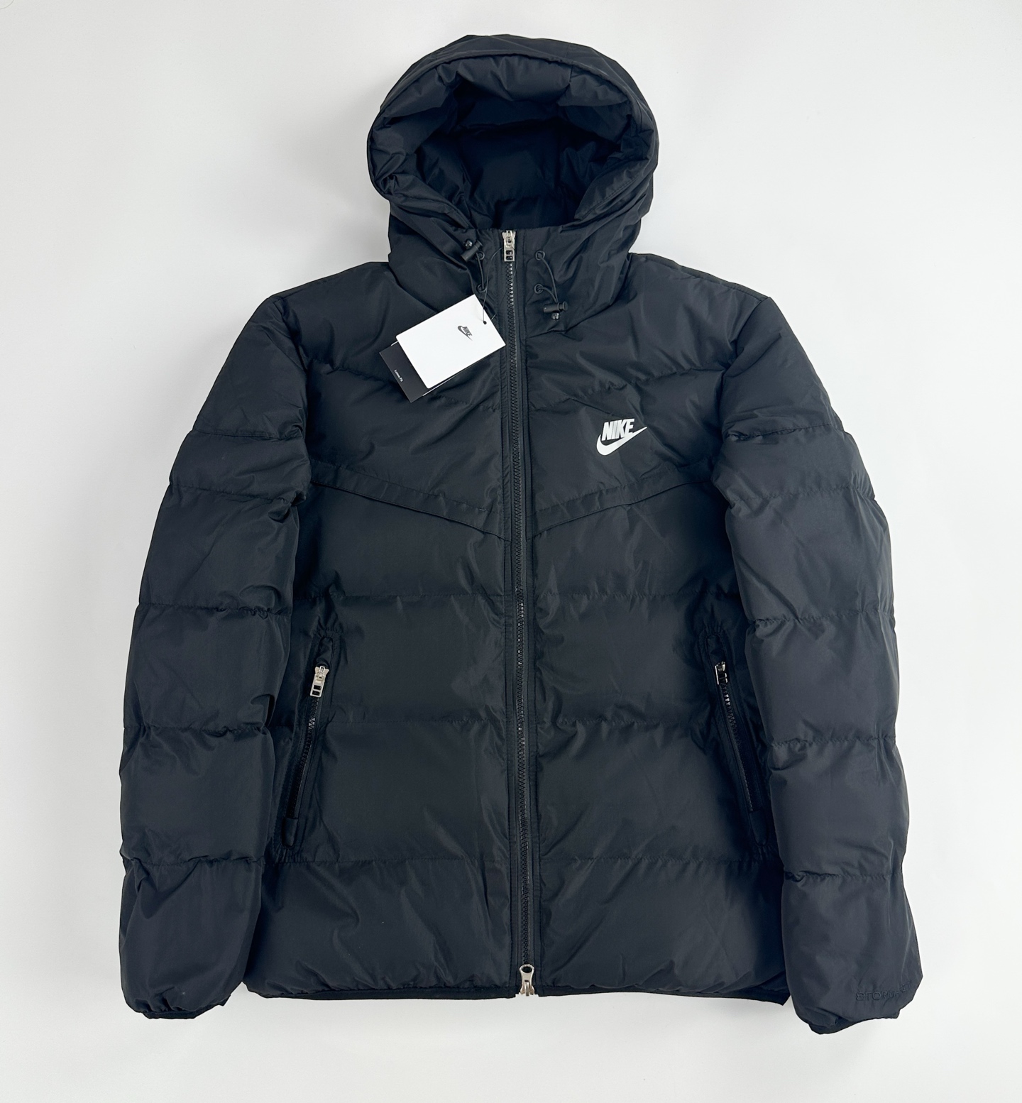 【NIKE公式旗艦店】ダウンジャケット 男女兼用 ご好評に付き再入荷！