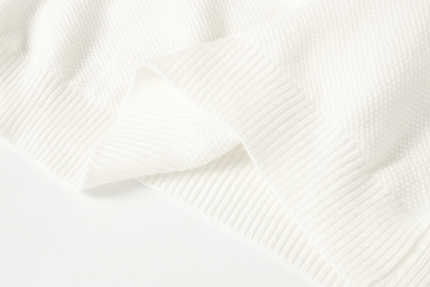 【CHROME HEARTS旗艦店】クロムハーツ セーター ご好評に付き再入荷！