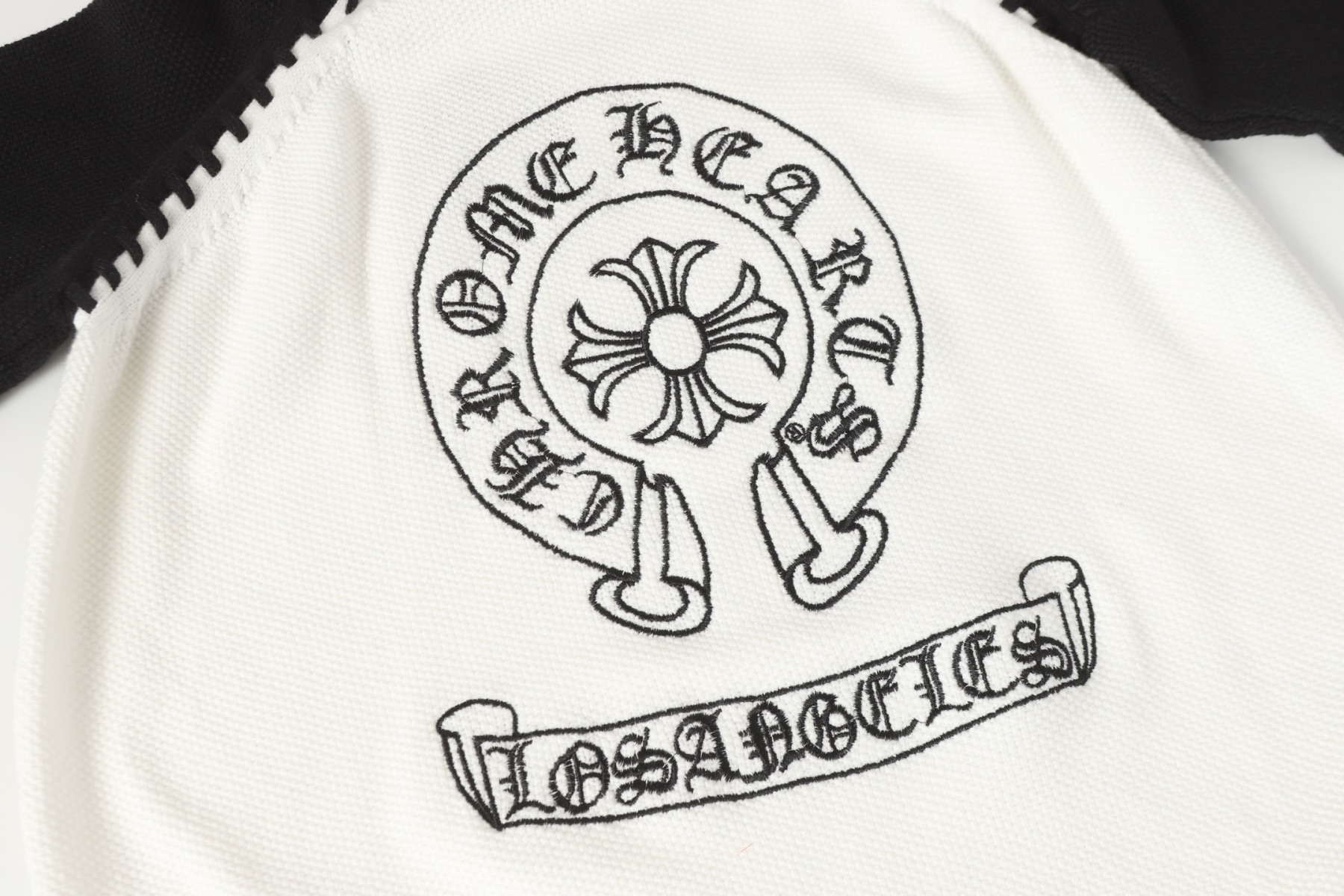 【CHROME HEARTS旗艦店】クロムハーツ セーター ご好評に付き再入荷！