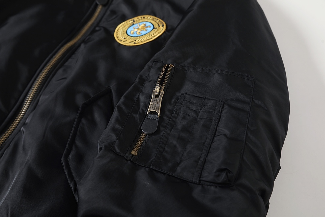 【BALENCIAGA旗艦店】バレンシアガ 秋冬 ジャケット 、ご好評に付き再入荷！