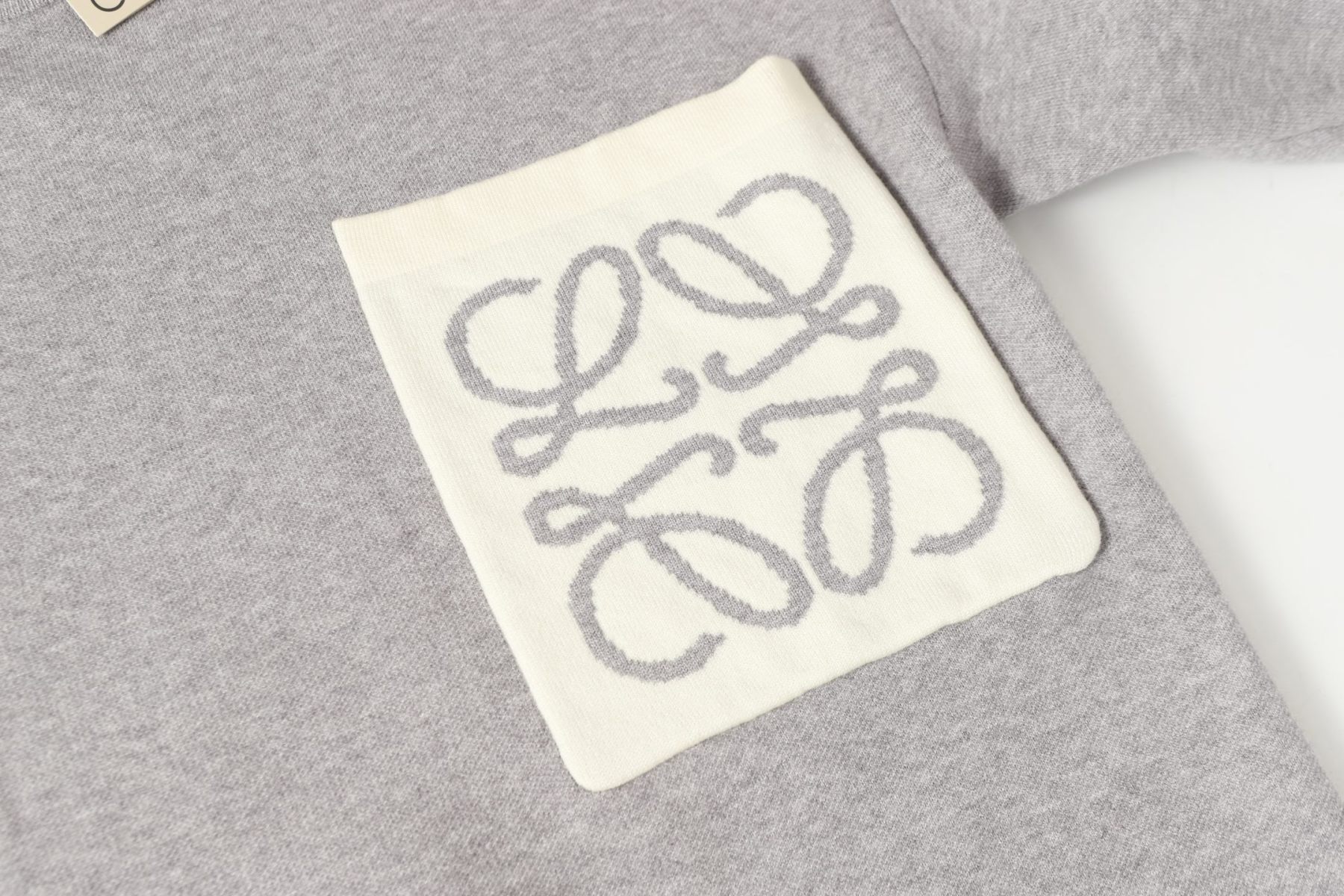 【LOEWE旗艦店】ロエベ セーター 男女兼用 ご好評に付き再入荷！