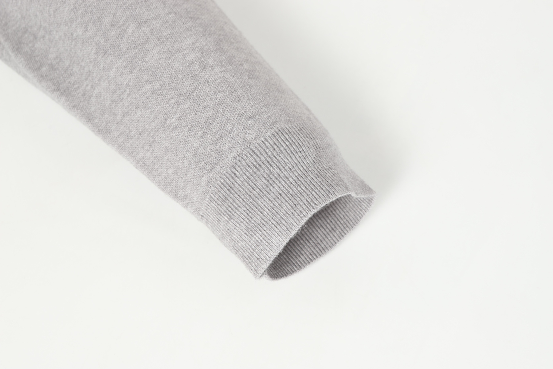 【LOEWE旗艦店】ロエベ セーター 男女兼用 ご好評に付き再入荷！