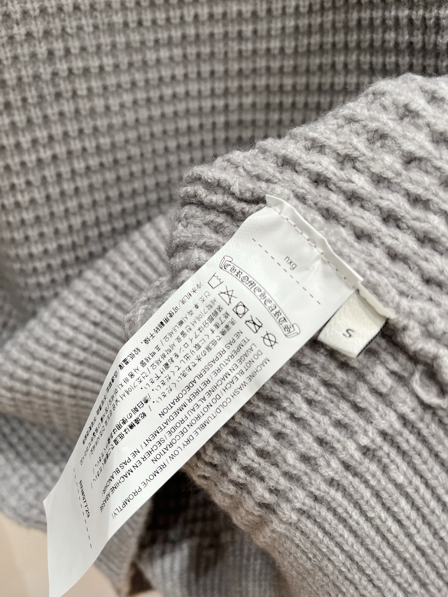 【CHROME HEARTS旗艦店】クロムハーツ セーター ご好評に付き再入荷！