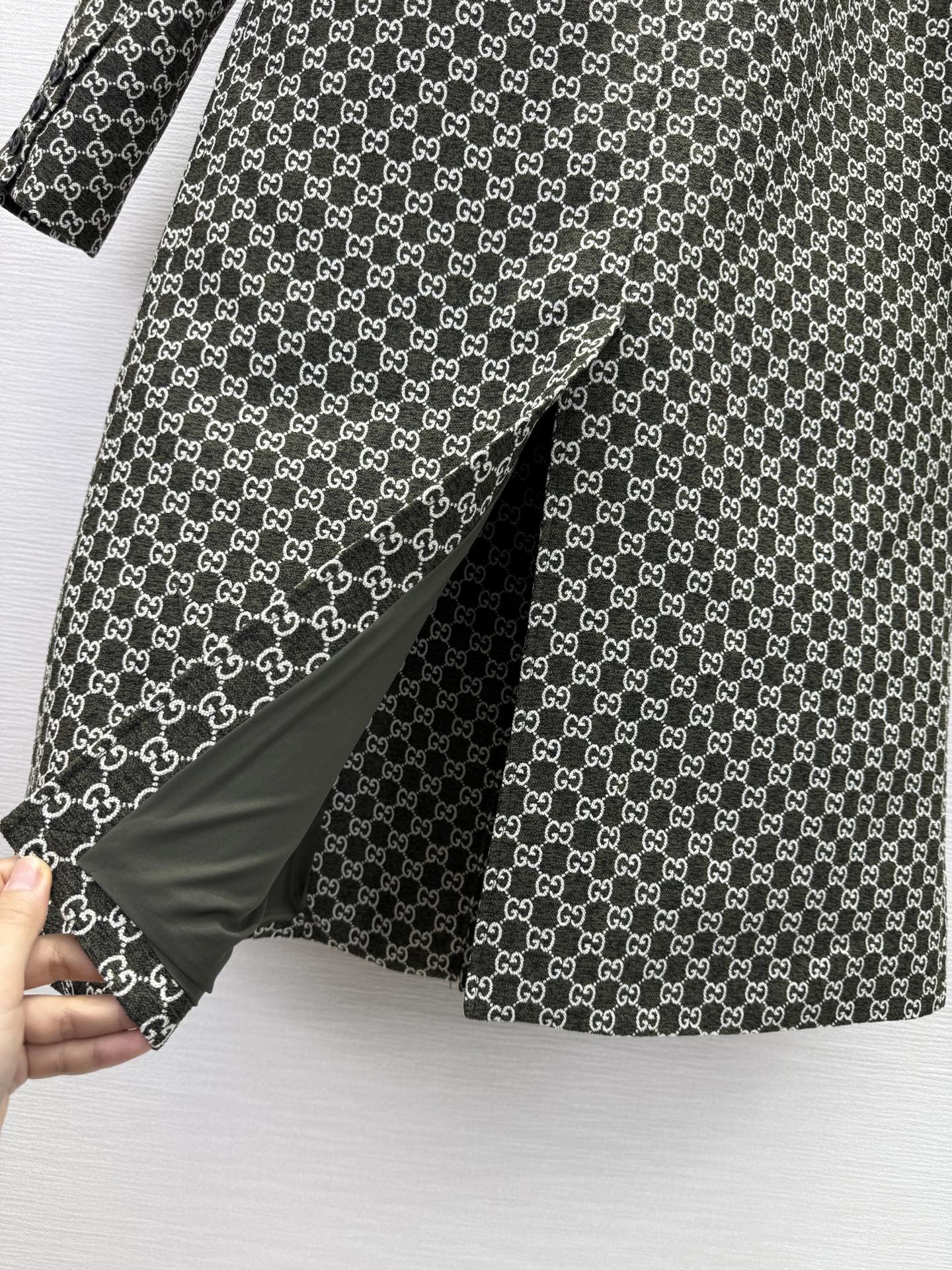 【GUCCI旗艦店】グッチ ロングコート ご好評に付き再入荷！