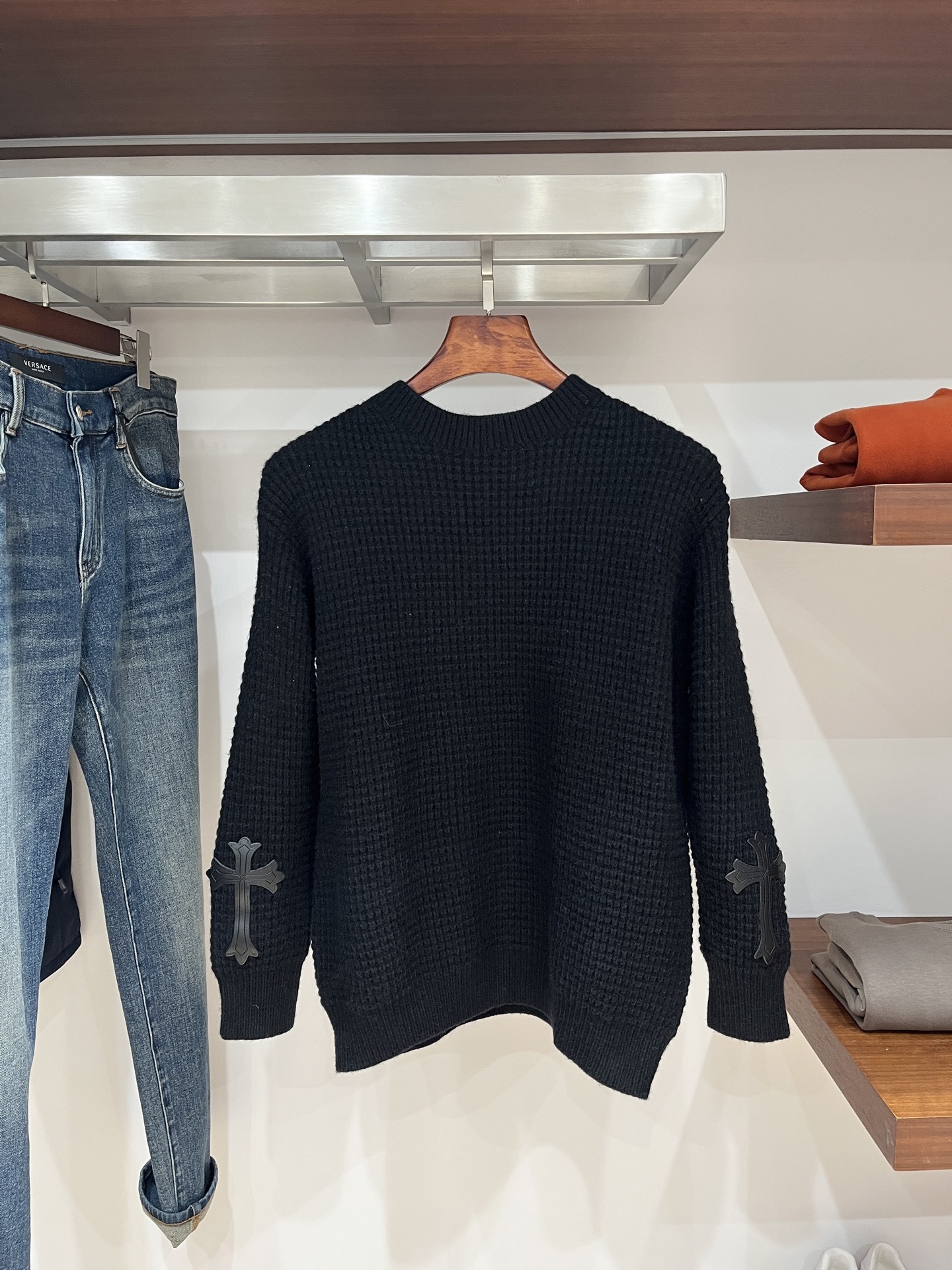 【CHROME HEARTS旗艦店】クロムハーツ セーター ご好評に付き再入荷！