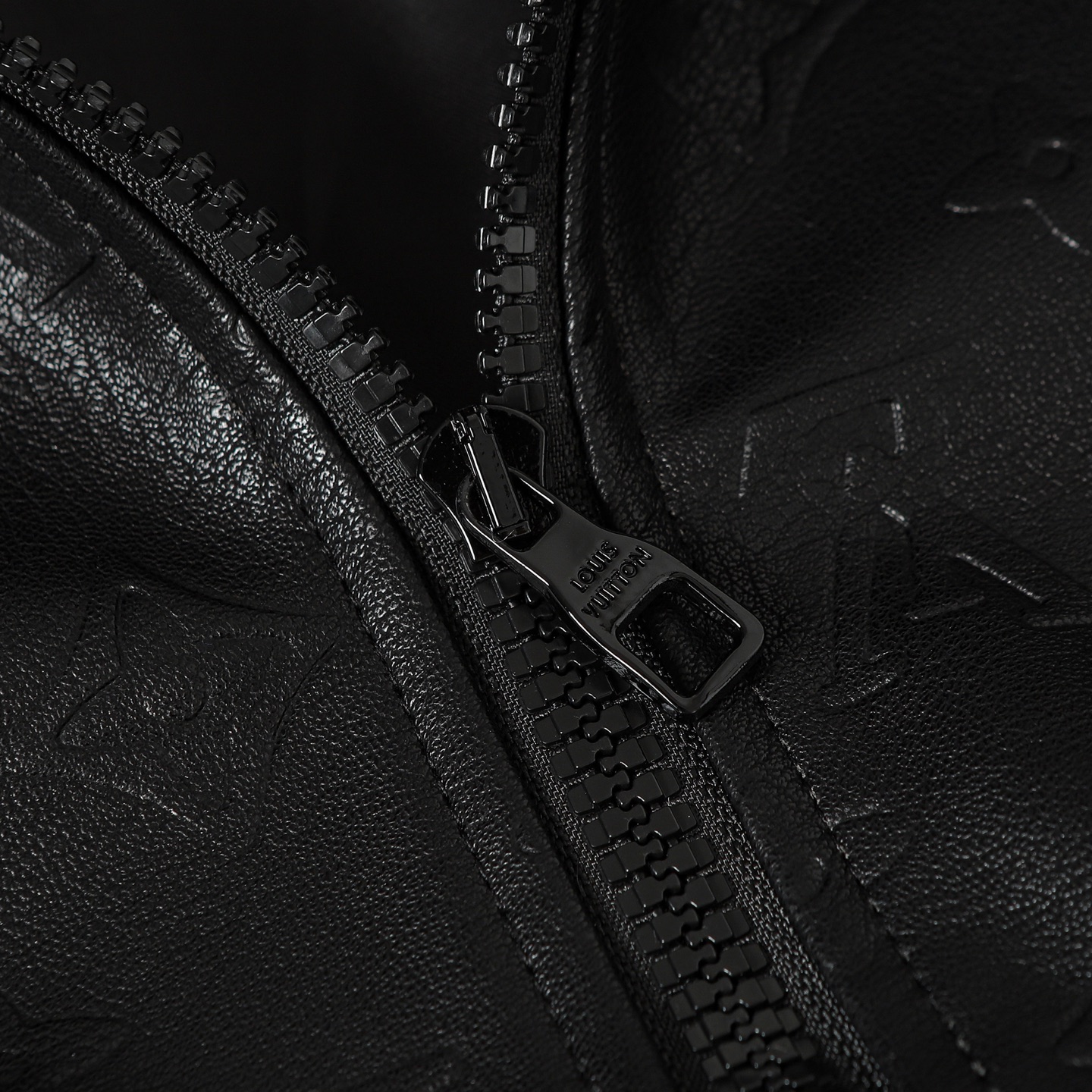 【Louis Vuitton公式旗艦店】ルイヴィトン ジャケット 、ご好評に付き再入荷！