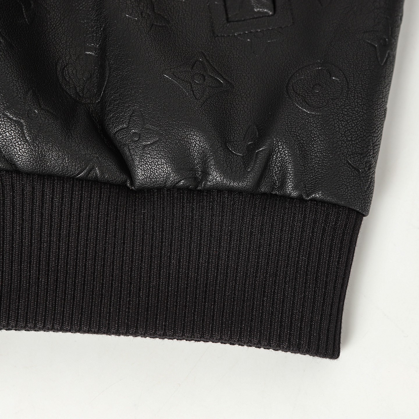 【Louis Vuitton公式旗艦店】ルイヴィトン ジャケット 、ご好評に付き再入荷！