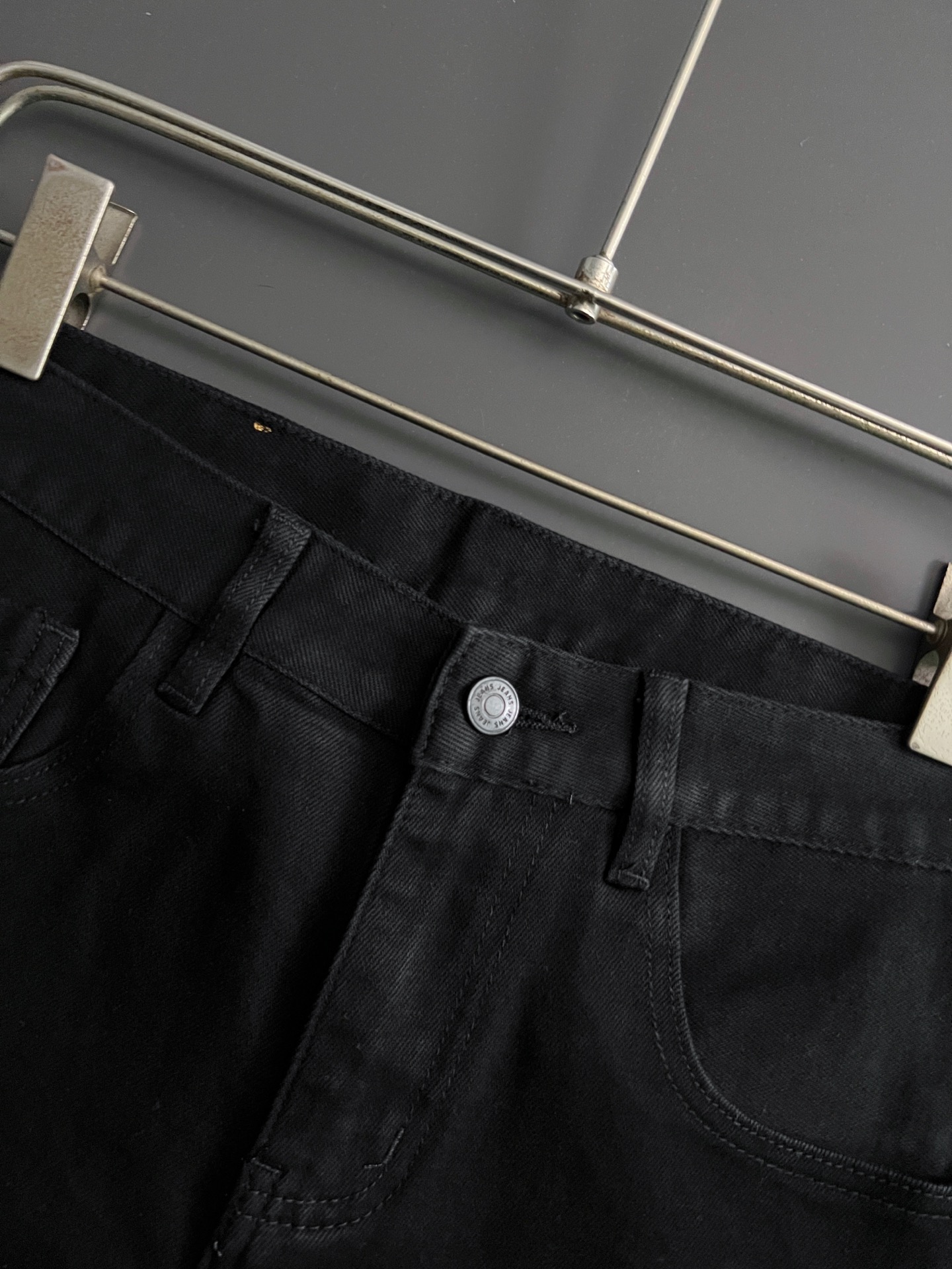 【CHROME HEARTS 公式旗艦店】クロムハーツ ジーパン、ご好評に付き再入荷！