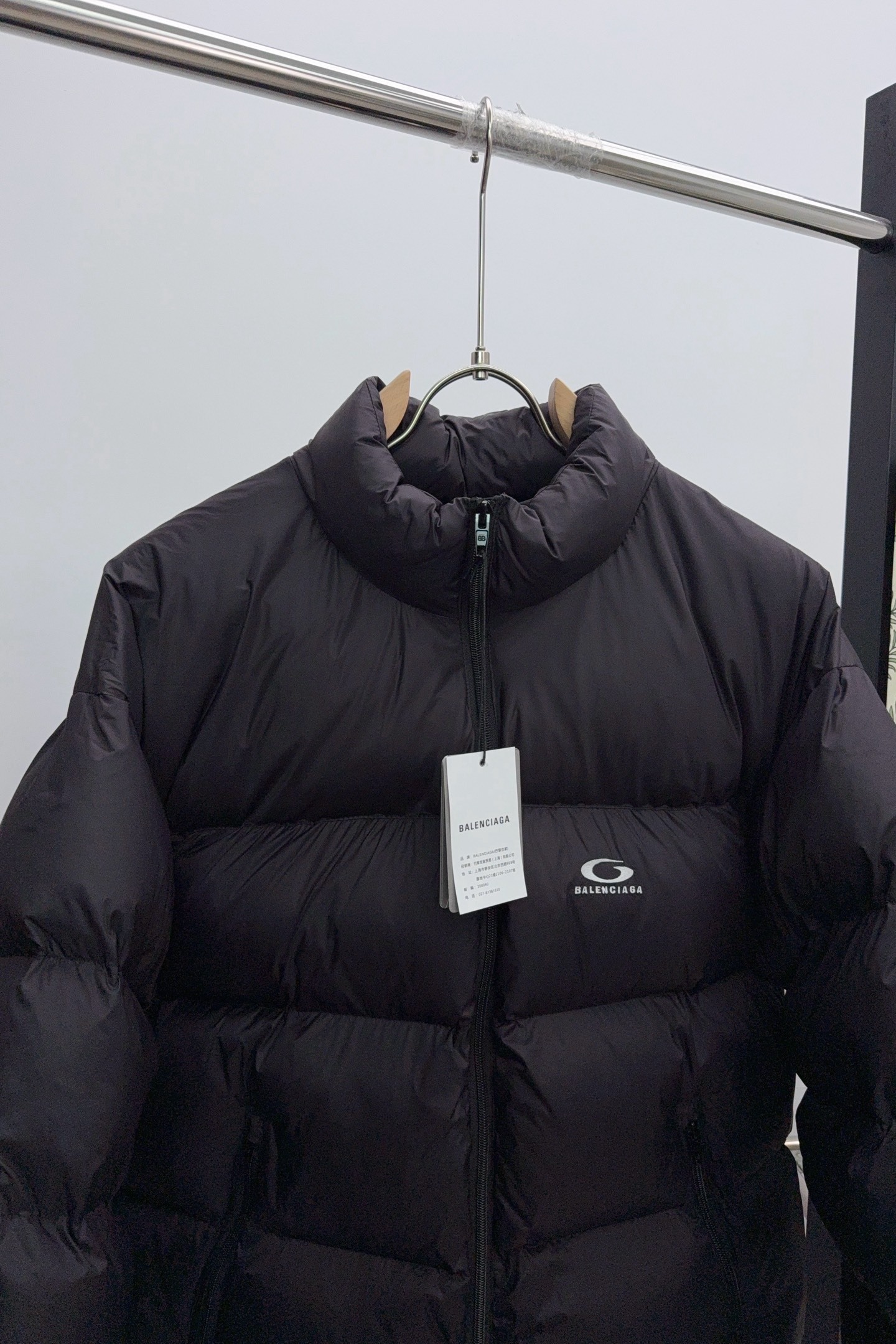 【BALENCIAGA旗艦店】バレンシアガ ダウンジャケット ご好評に付き再入荷！