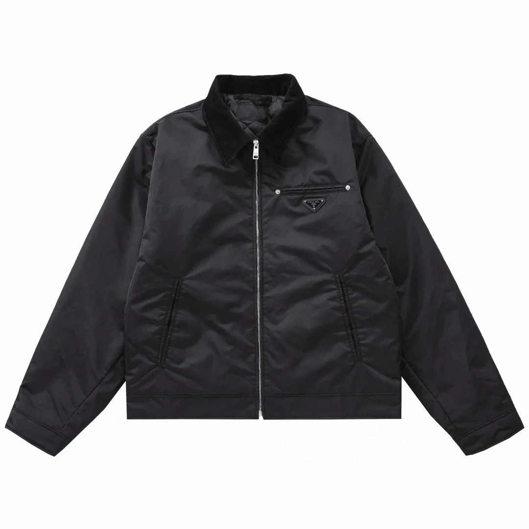 【PRADA旗艦店】プラダ ウールのジャケット ご好評に付き再入荷！