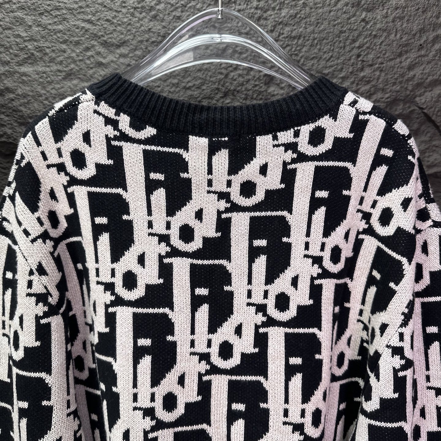 【DIOR旗艦店】ディオール セーター ご好評に付き再入荷！