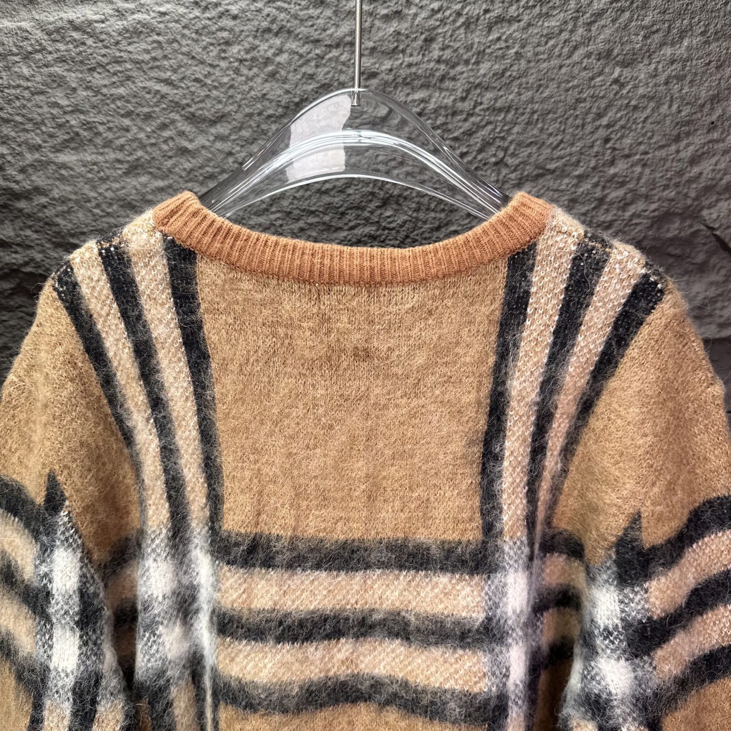 【BURBERRY旗艦店】バーバリー セーター ご好評に付き再入荷！