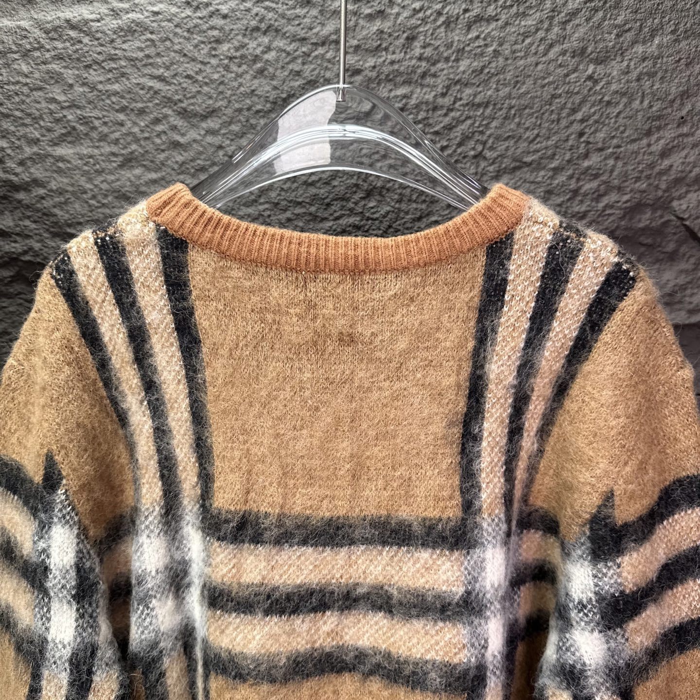 【BURBERRY旗艦店】バーバリー セーター ご好評に付き再入荷！