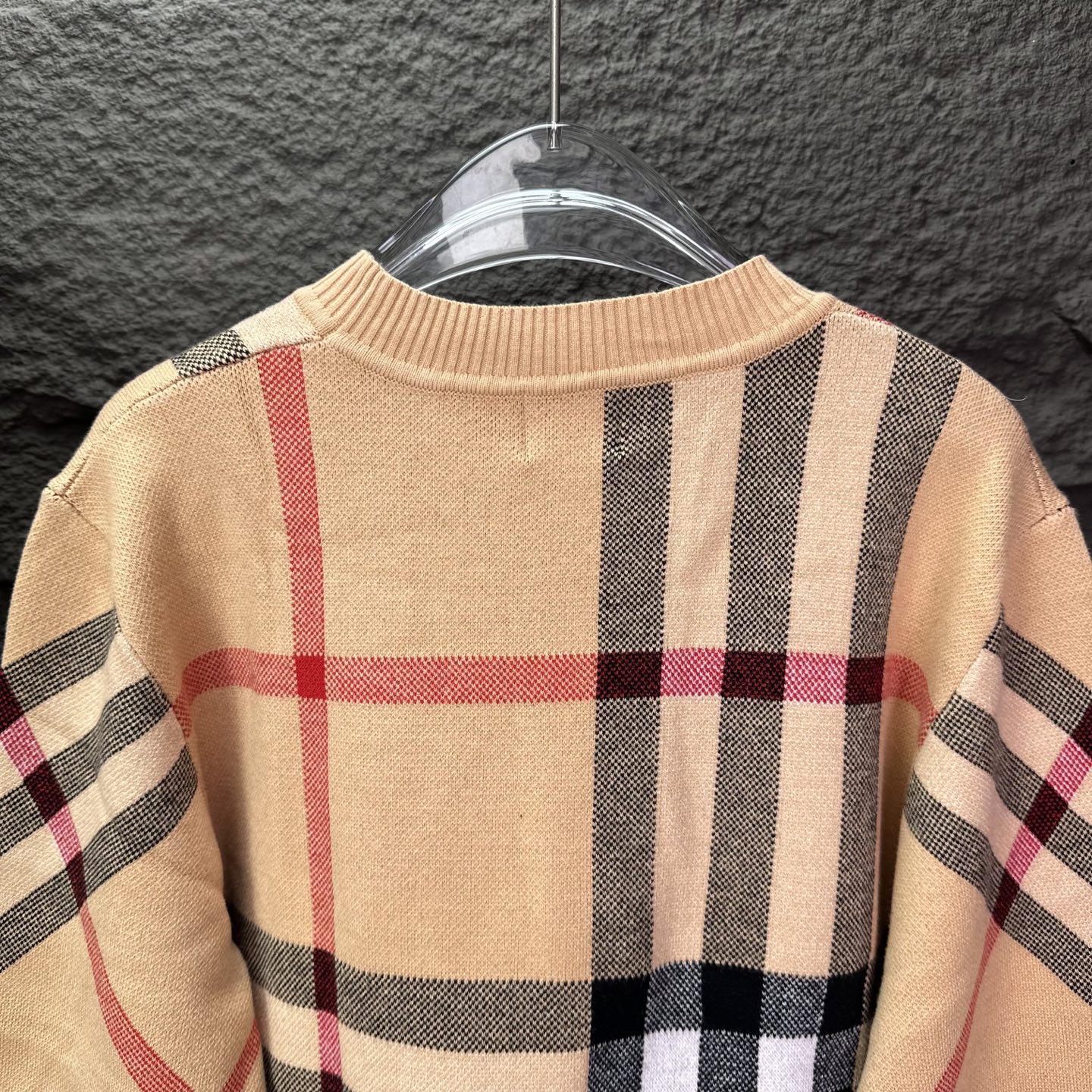 【BURBERRY旗艦店】バーバリー セーター ご好評に付き再入荷！