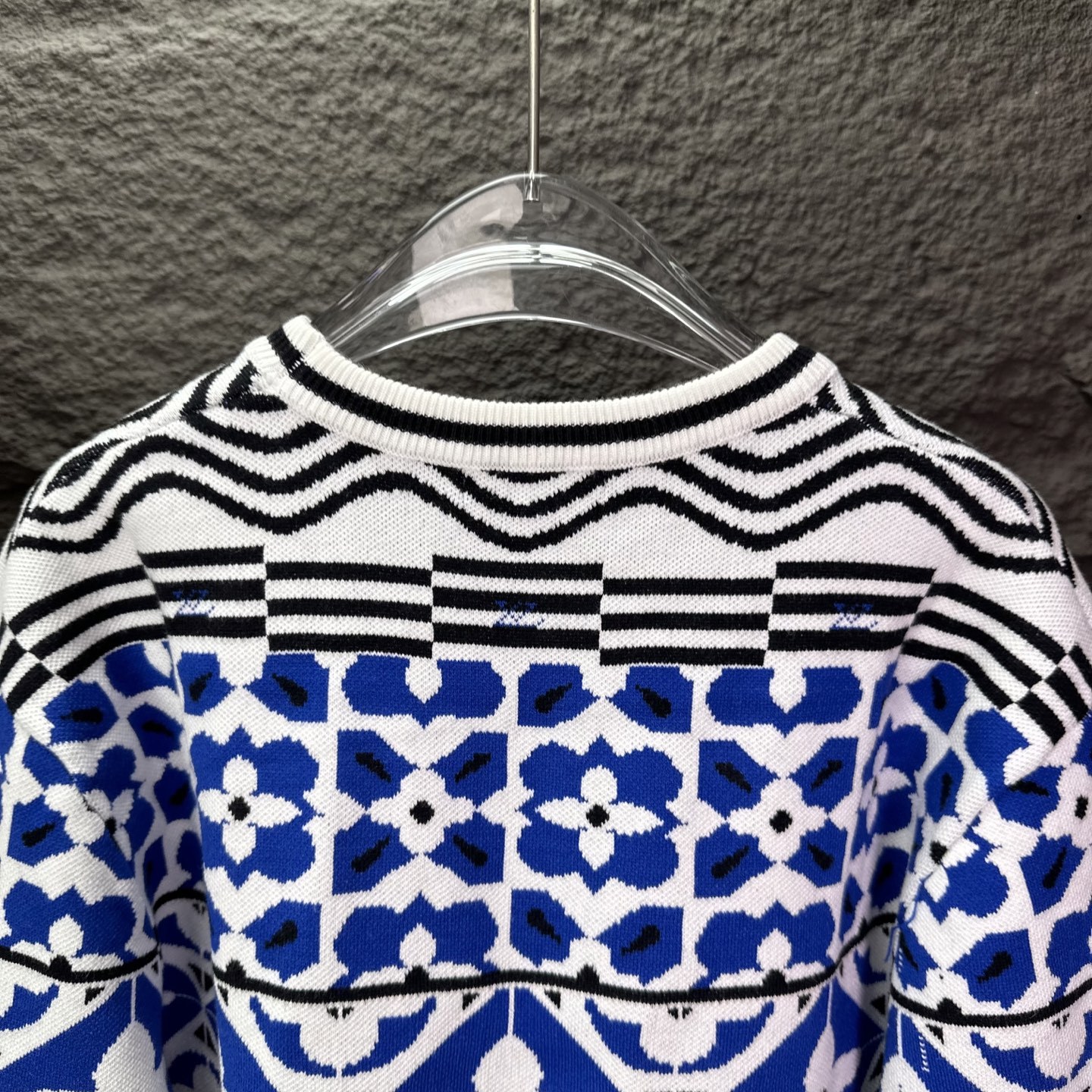 【LOUIS VUITTON旗艦店】ルイヴィトン セーター ご好評に付き再入荷！