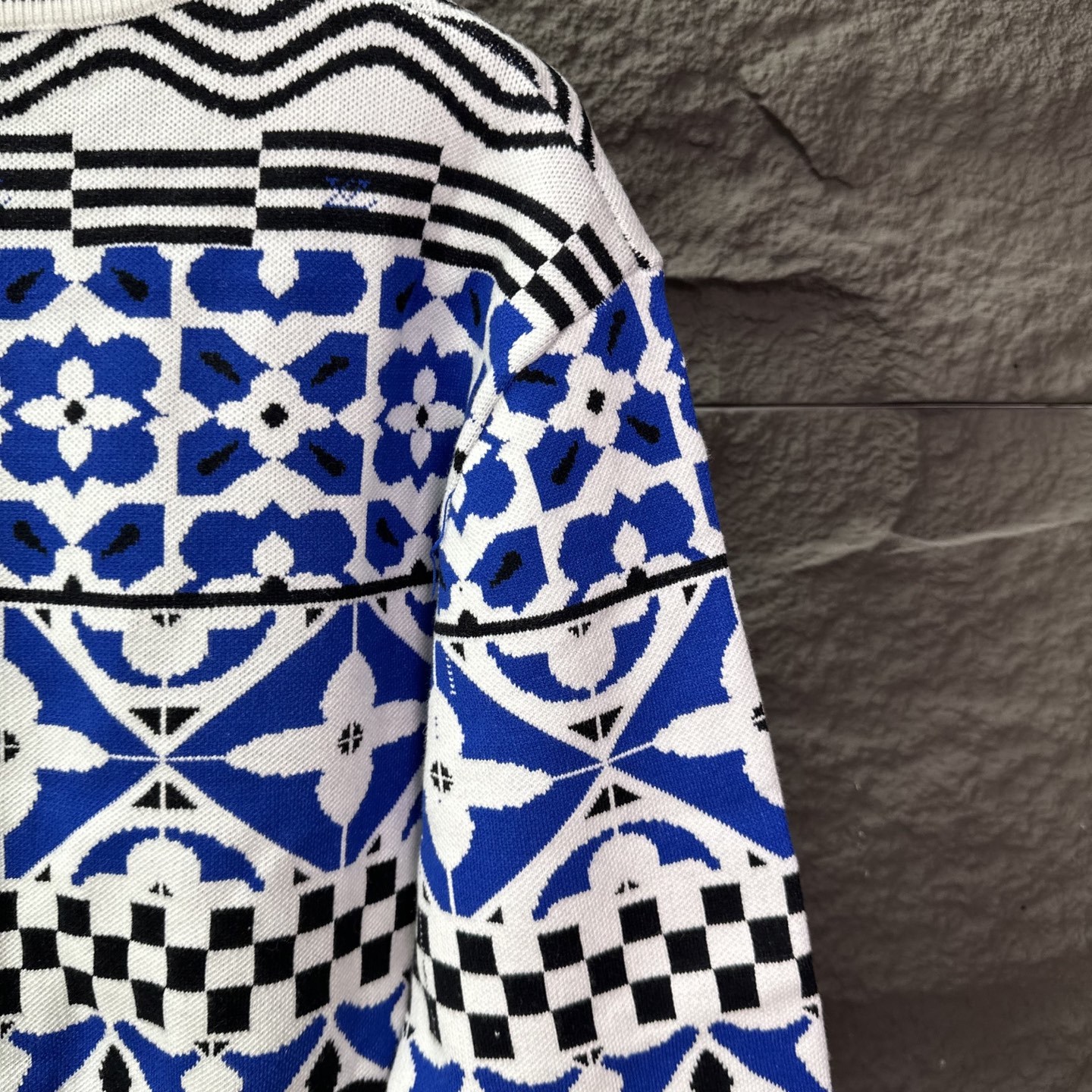 【LOUIS VUITTON旗艦店】ルイヴィトン セーター ご好評に付き再入荷！