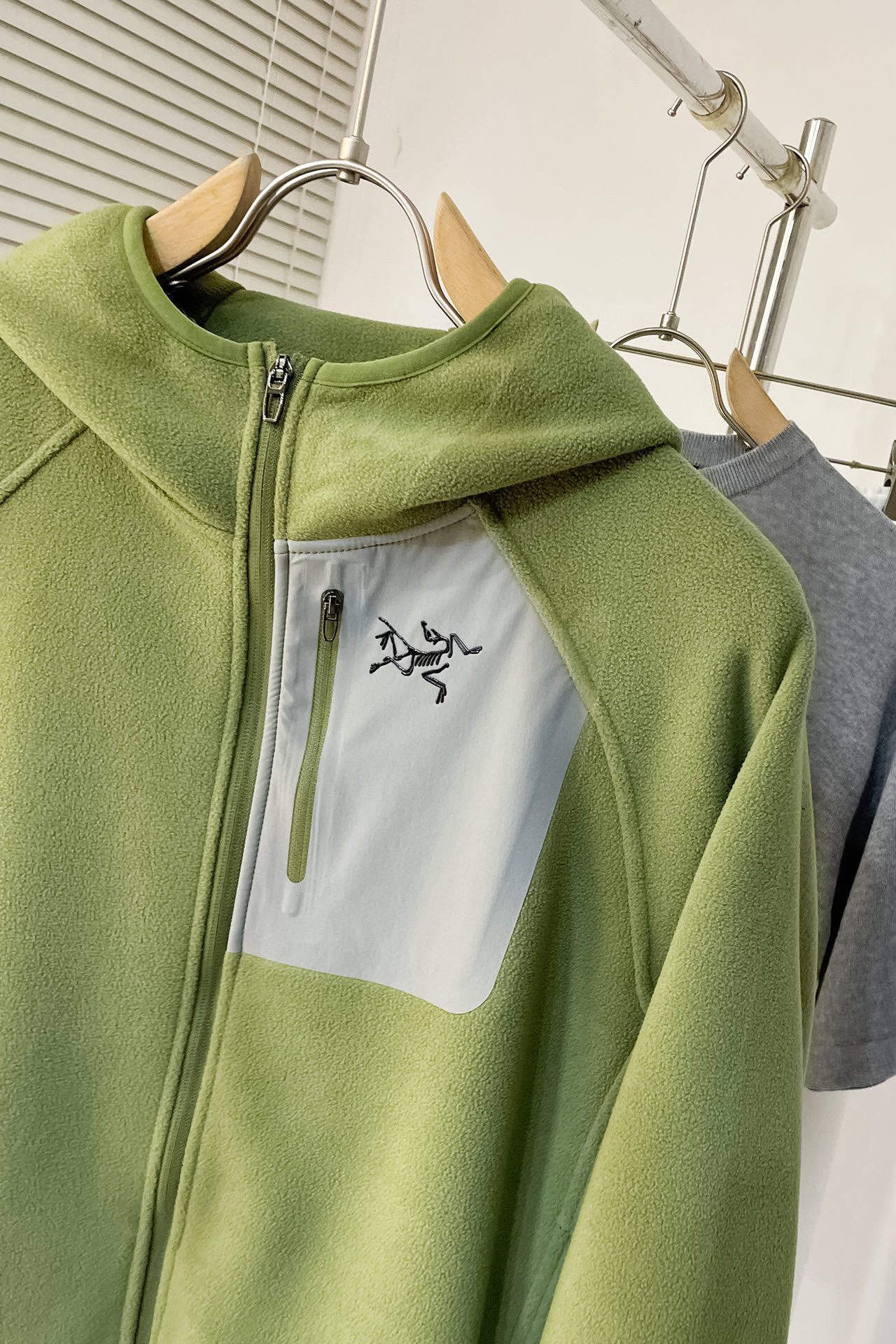 【ARC'TERYX旗艦店】ジャケット 男女兼用 ご好評に付き再入荷！