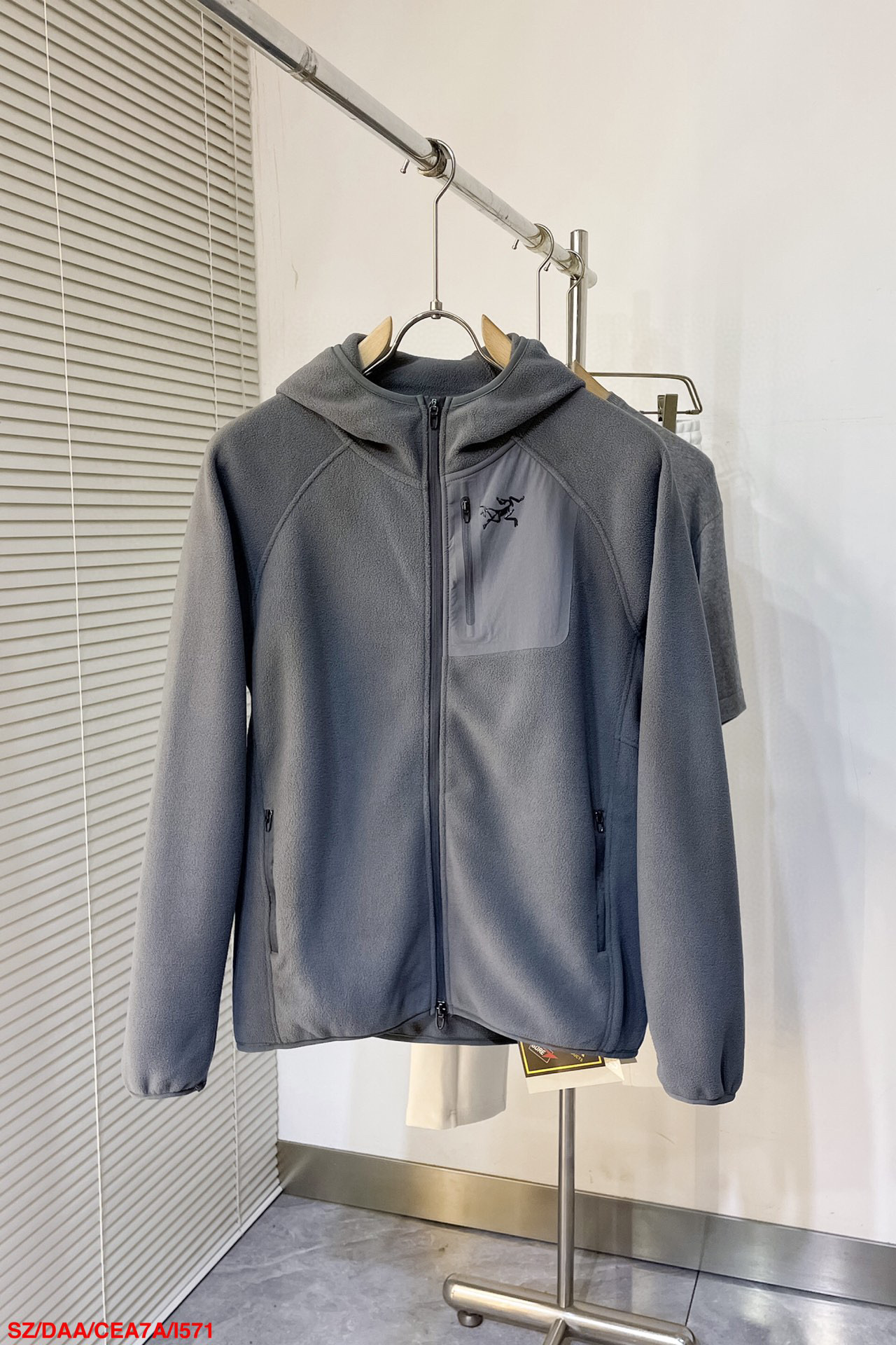 【ARC'TERYX旗艦店】ジャケット 男女兼用 ご好評に付き再入荷！