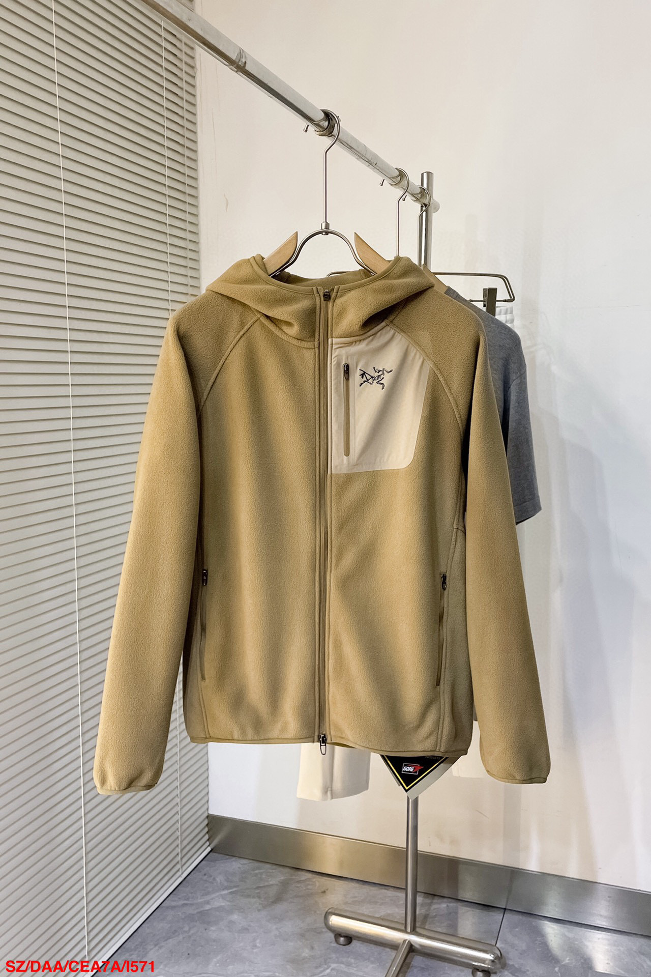 【ARC'TERYX旗艦店】ジャケット 男女兼用 ご好評に付き再入荷！