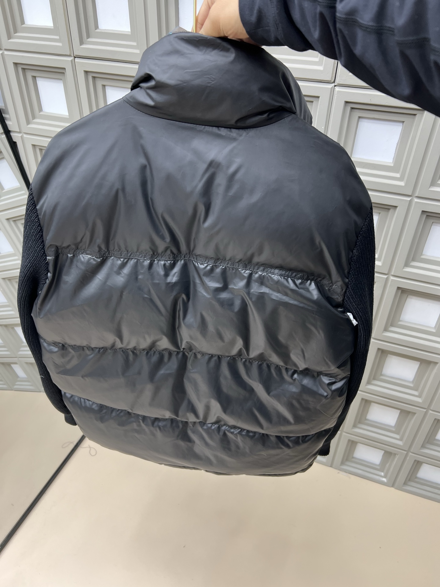 【BURBERRY旗艦店】バーバリー ダウンジャケット ご好評に付き再入荷！