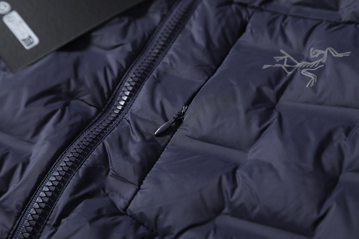 【ARC'TERYX旗艦店】ダウンジャケット 男女兼用 ご好評に付き再入荷！