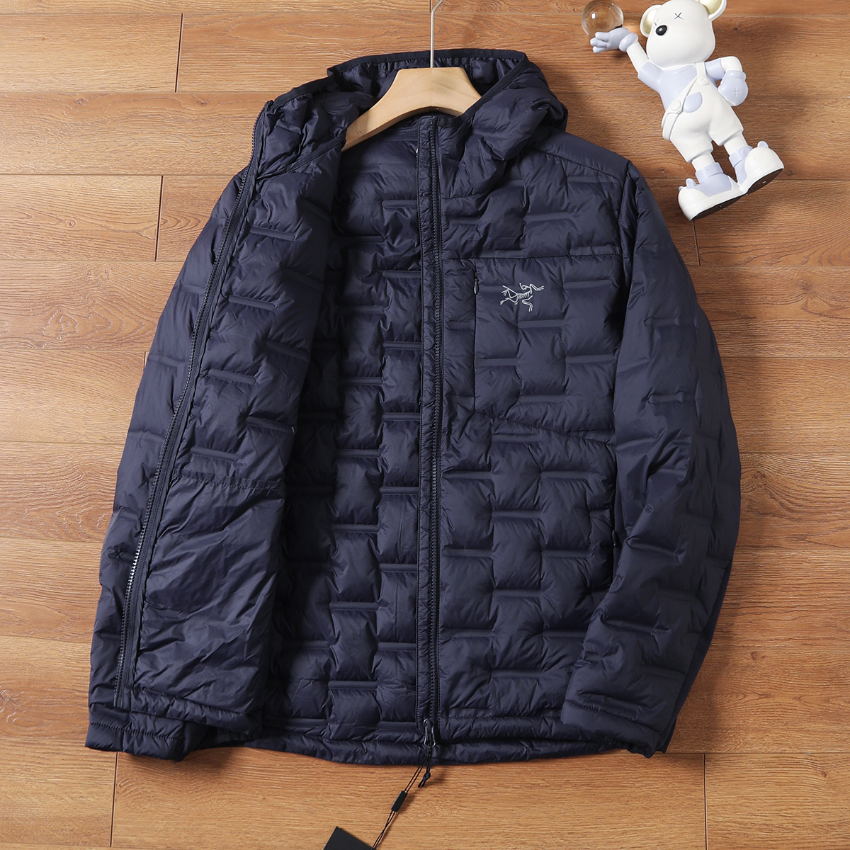 【ARC'TERYX旗艦店】ダウンジャケット 男女兼用 ご好評に付き再入荷！