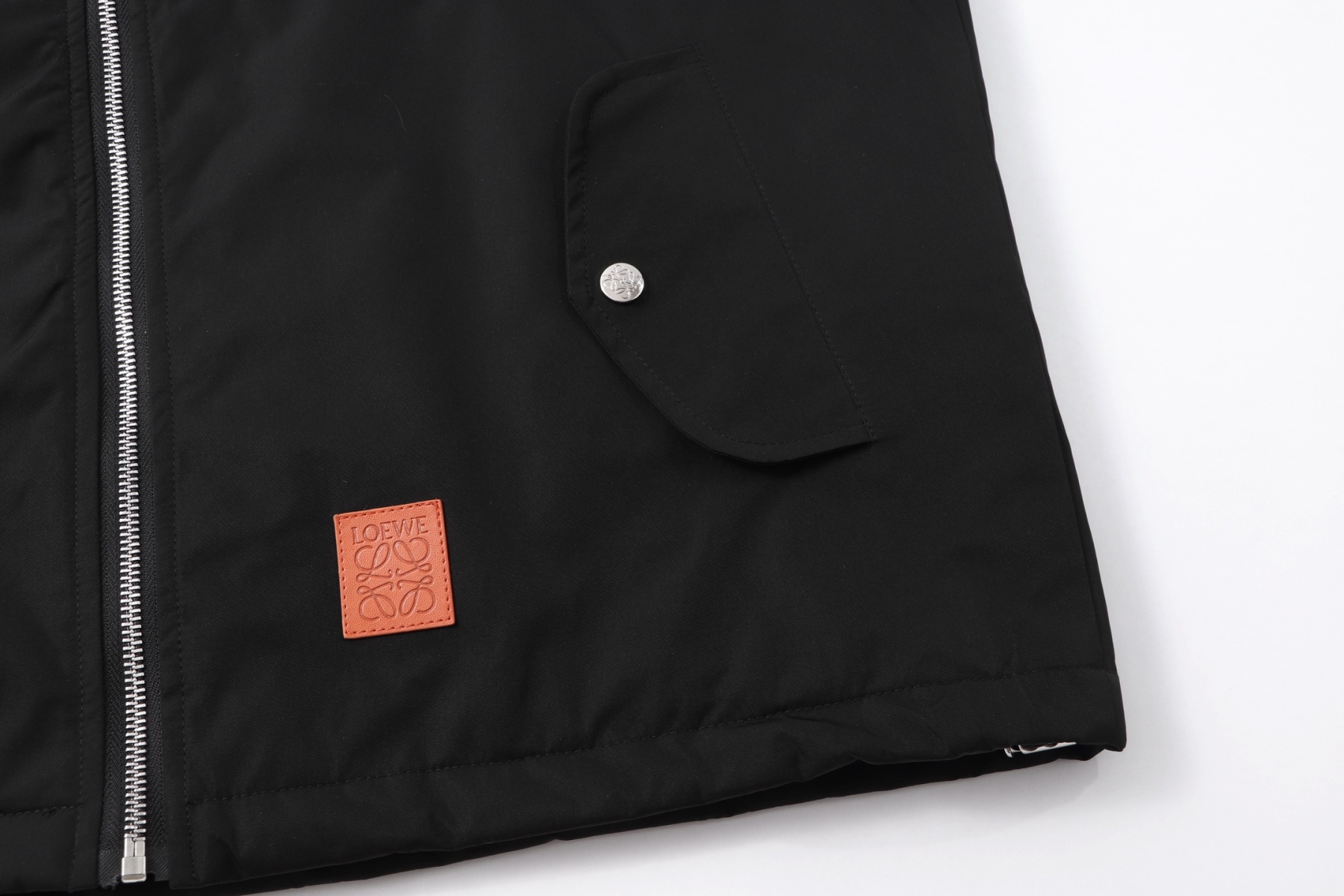 【LOEWE公式旗艦店】ロエベ 綿ジャケット ご好評に付き再入荷！