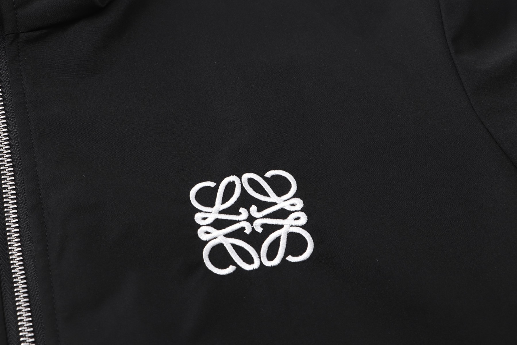 【LOEWE公式旗艦店】ロエベ 綿ジャケット ご好評に付き再入荷！