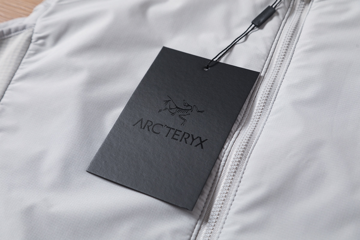 【ARC'TERYX旗艦店】ダウンベスト 男女兼用 ご好評に付き再入荷！