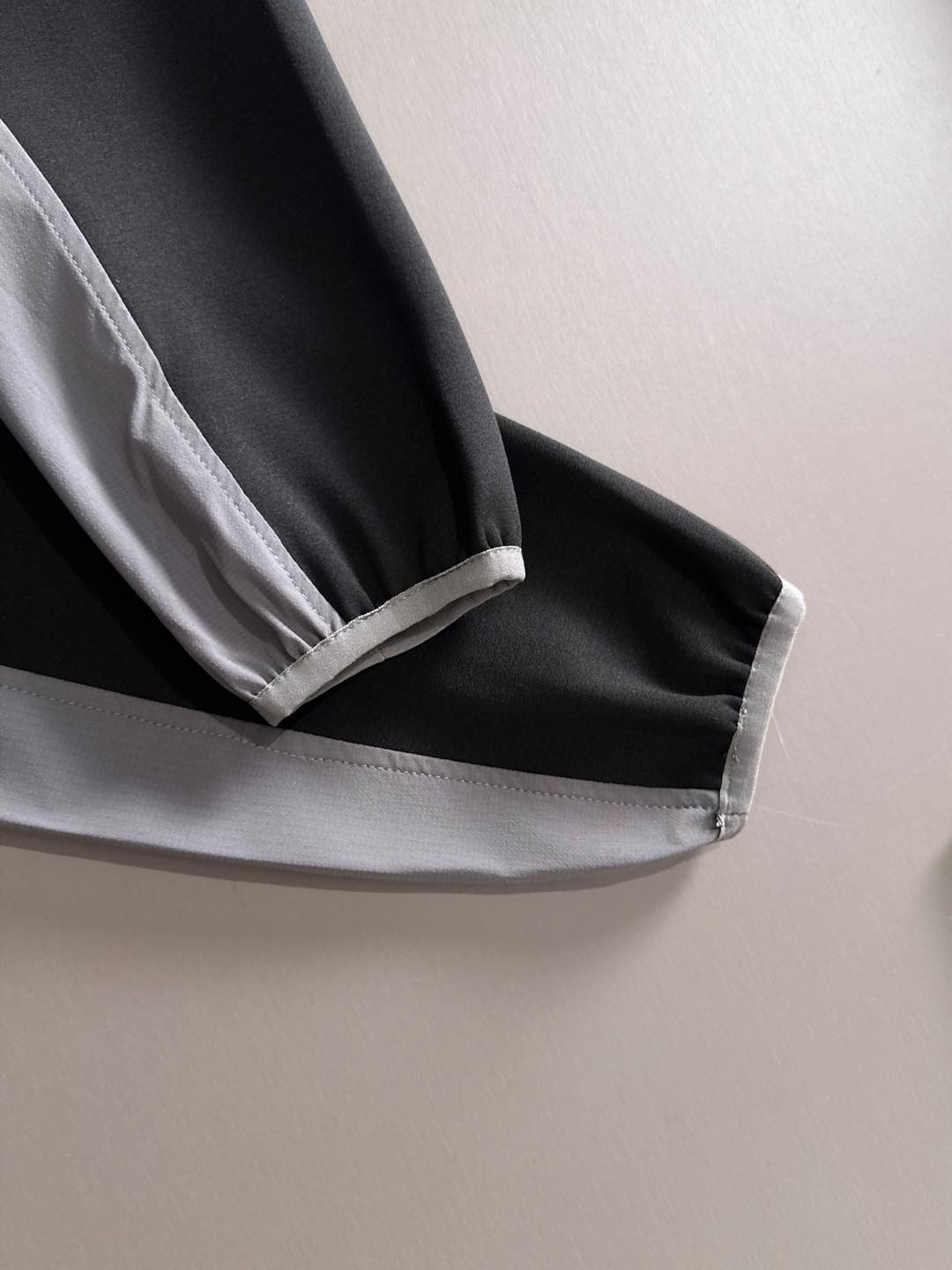 【BALENCIAGA旗艦店】バレンシアガ ジャケット ご好評に付き再入荷！