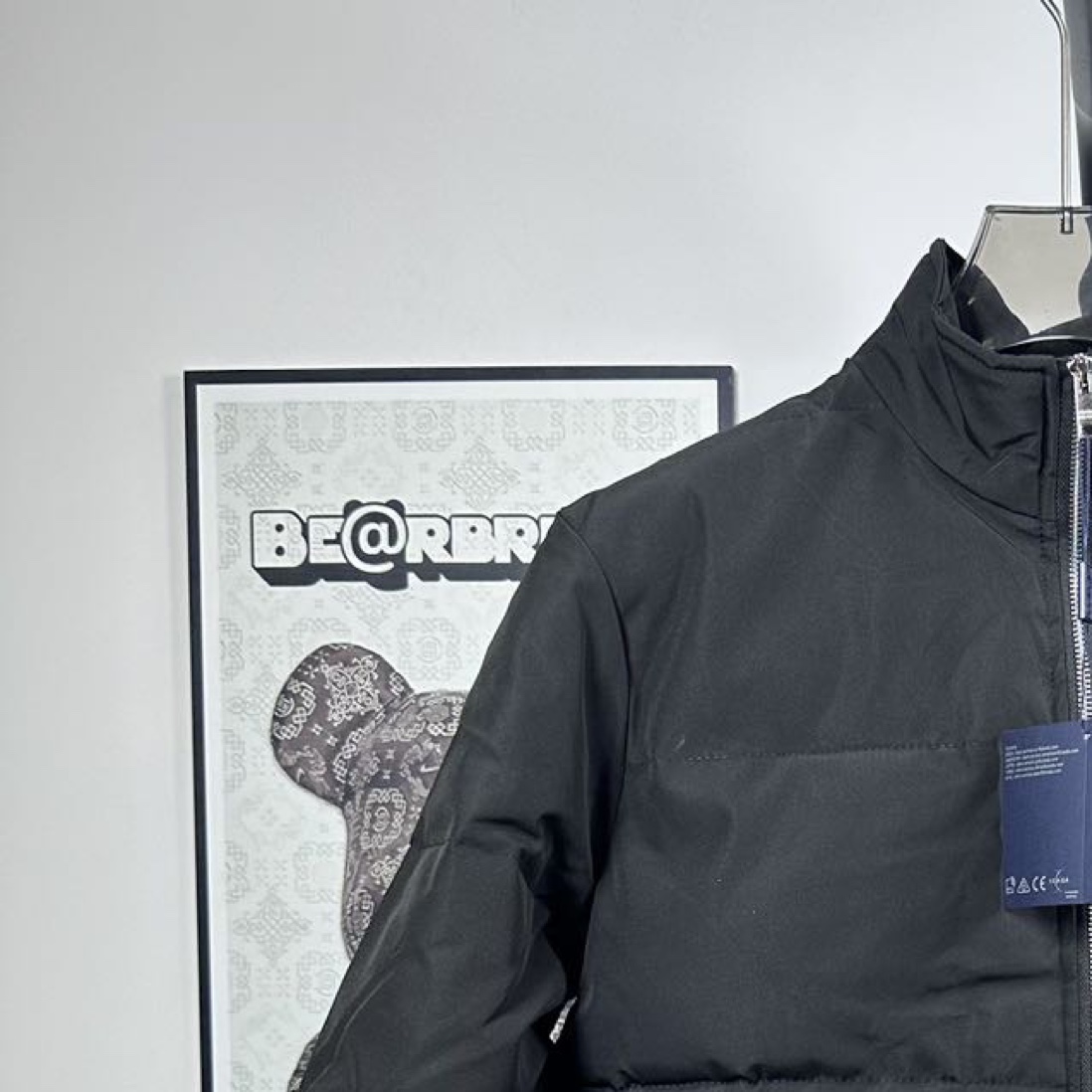 【PRADA旗艦店】プラダ ダウンジャケット ご好評に付き再入荷！