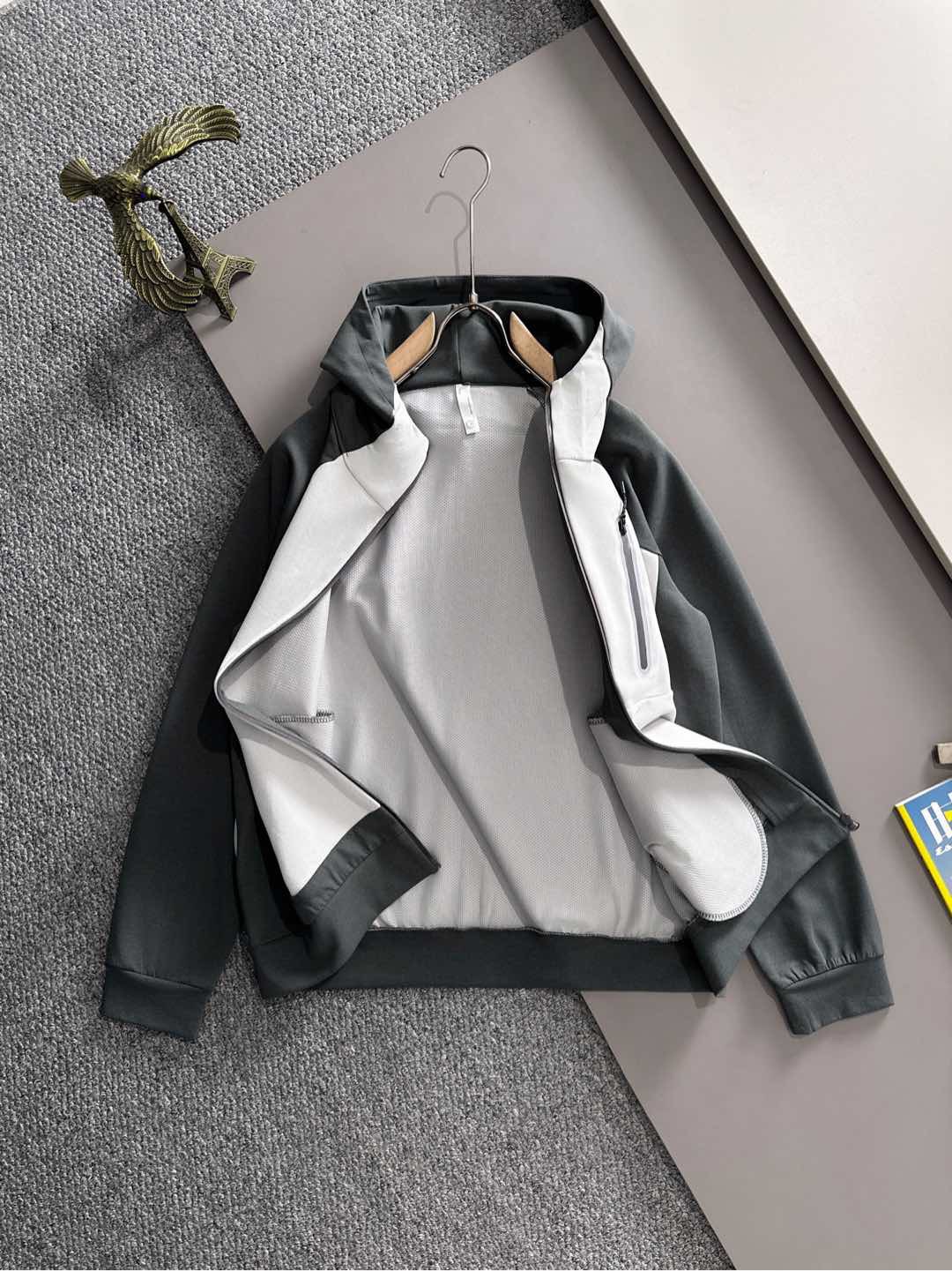 【Louis Vuitton公式旗艦店】ルイヴィトン ジャケット 、ご好評に付き再入荷！