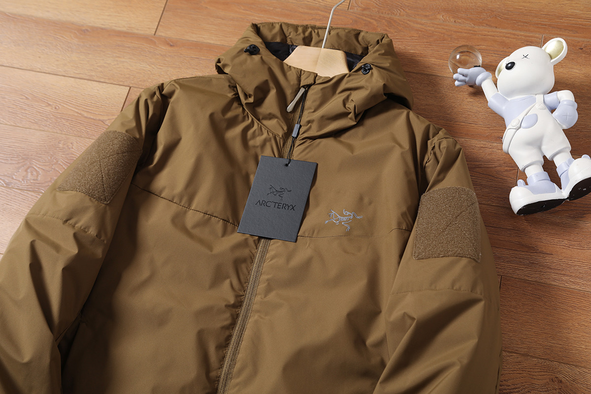 【ARC'TERYX旗艦店】ダウンジャケット 男女兼用 ご好評に付き再入荷！