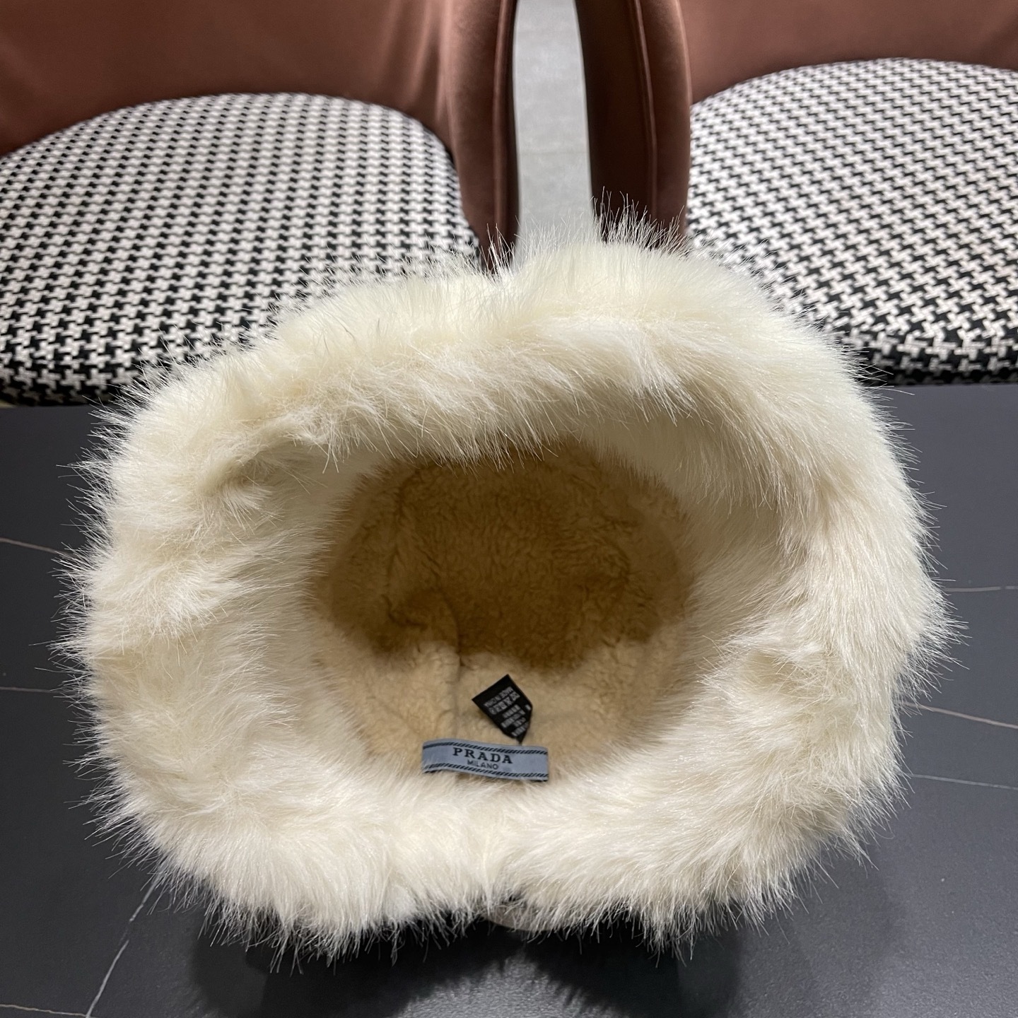 PRADA公式旗艦店】プラダ バケットハット/帽子