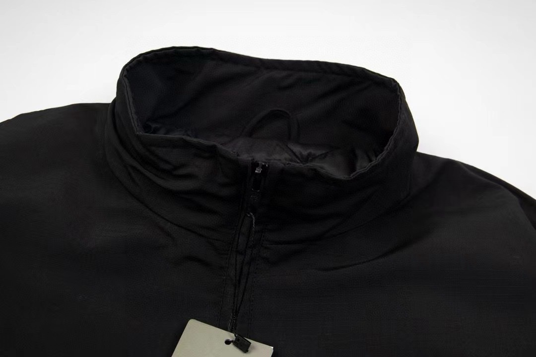 【BALENCIAGA旗艦店】バレンシアガ 秋冬ジャケット、ご好評に付き再入荷！