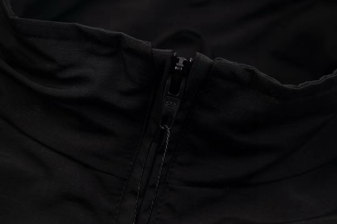 【BALENCIAGA旗艦店】バレンシアガ 秋冬ジャケット、ご好評に付き再入荷！