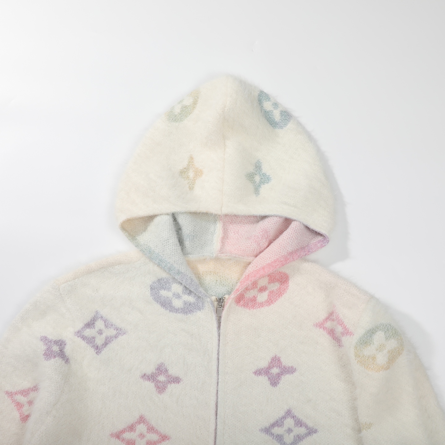 【LOUIS VUITTON旗艦店】ルイヴィトン フード付きジャケット ご好評に付き再入荷！