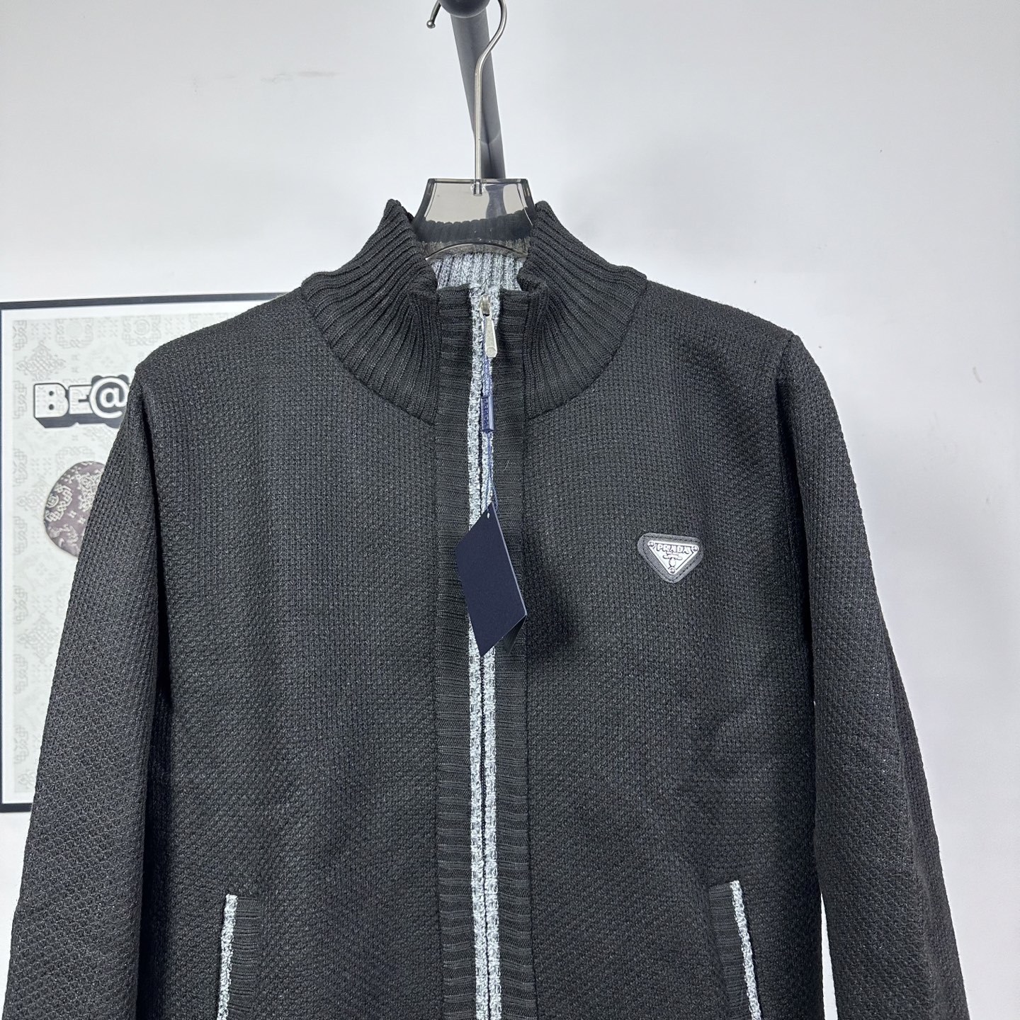 【PRADA旗艦店】プラダ ジャケット ご好評に付き再入荷！