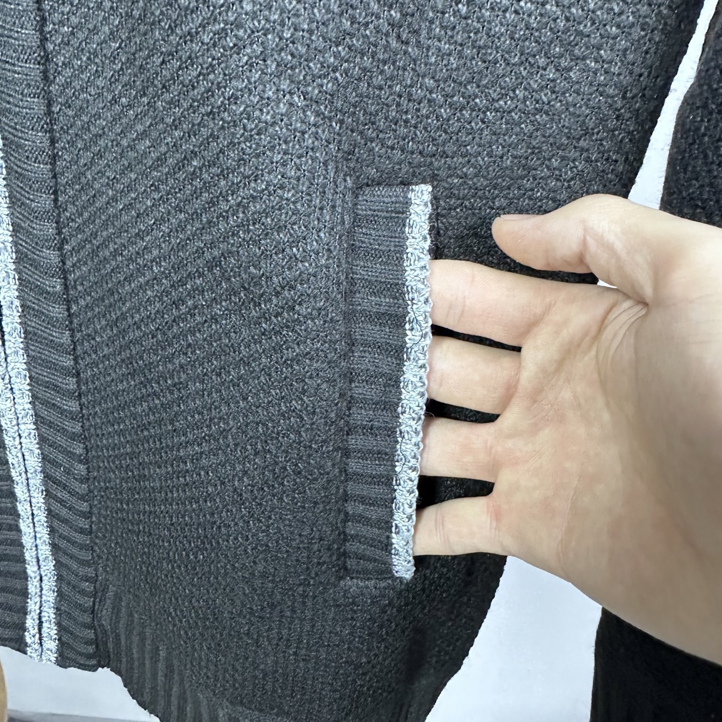 【PRADA旗艦店】プラダ ジャケット ご好評に付き再入荷！