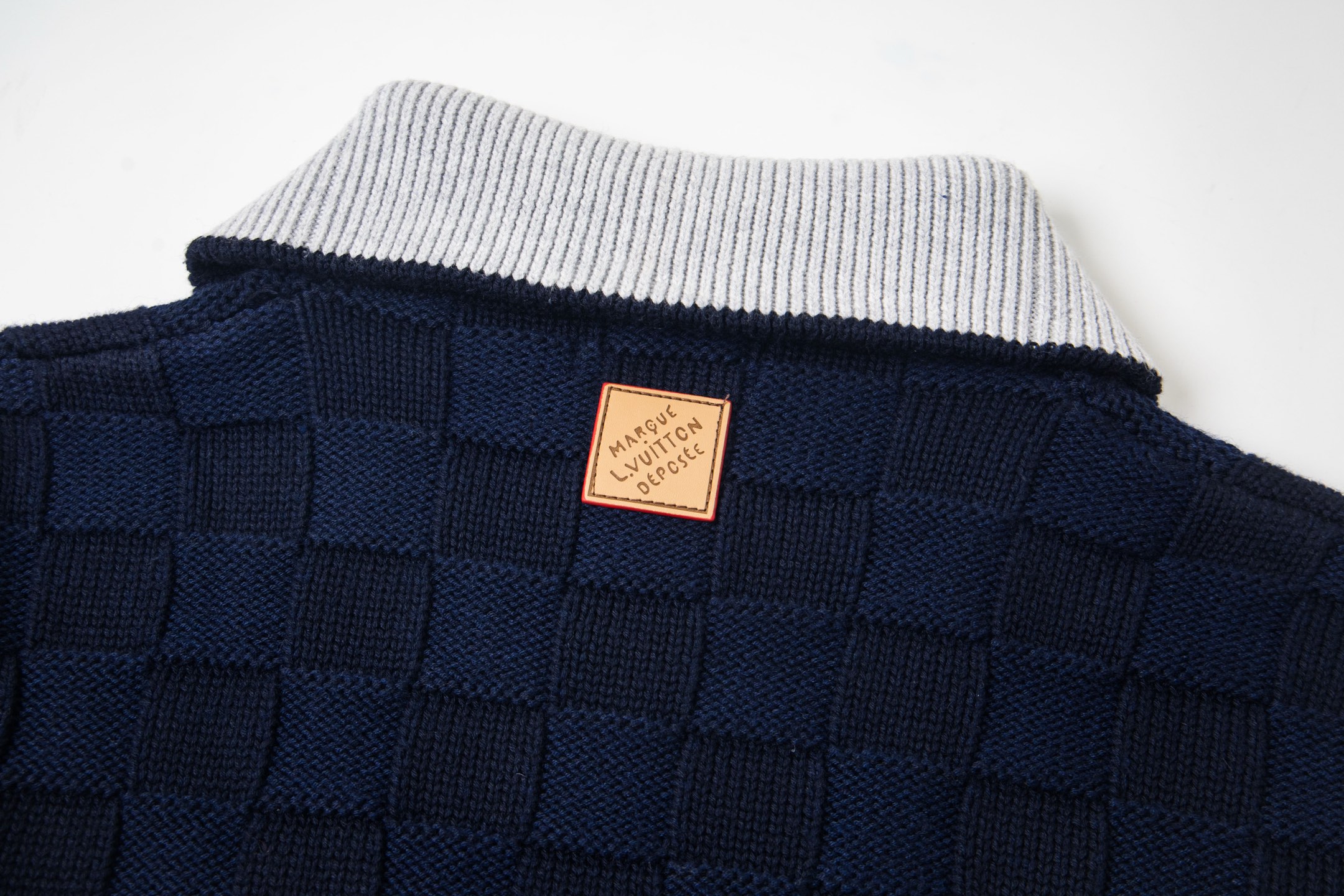 【LOUIS VUITTON旗艦店】ルイヴィトン ジャケット ご好評に付き再入荷！