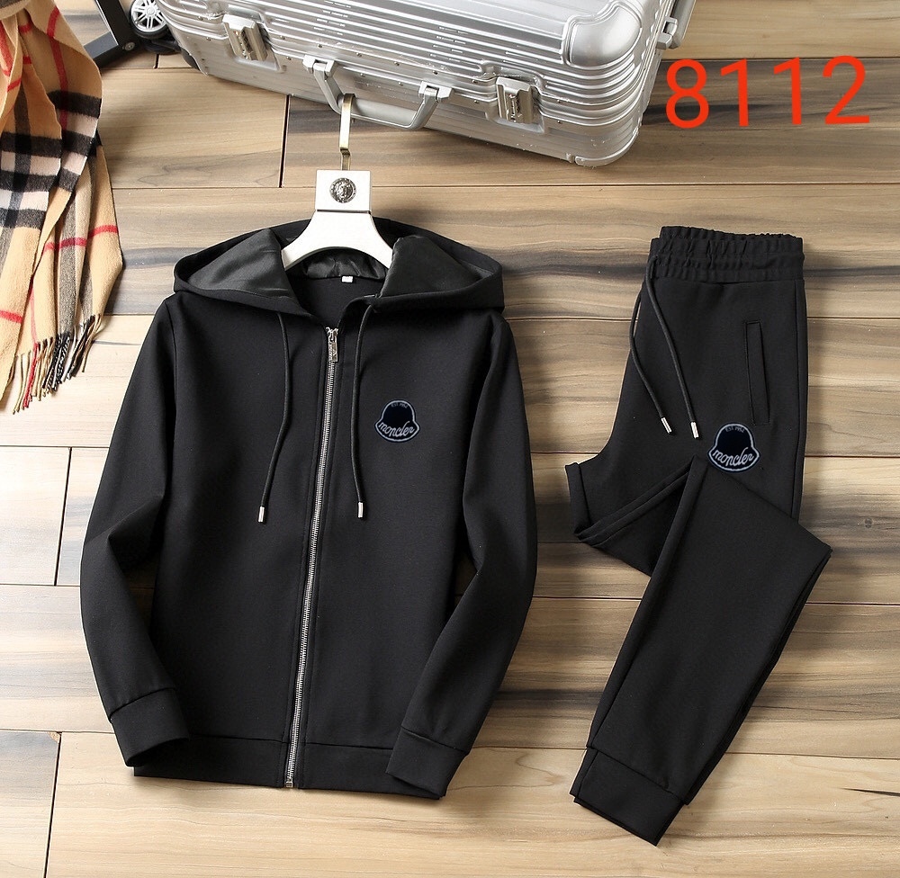 【MONCLER旗艦店】モンクレール 上下セット セットアップ ご好評に付き再入荷！