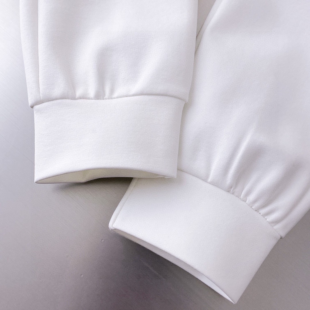 【LOEWE公式旗艦店】ロエベ 上下セット セットアップ ご好評に付き再入荷！