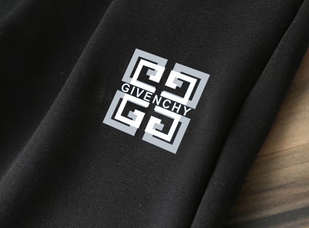 【GIVENCHY公式旗艦店】ジバンシー 上下セット セットアップ ご好評に付き再入荷！