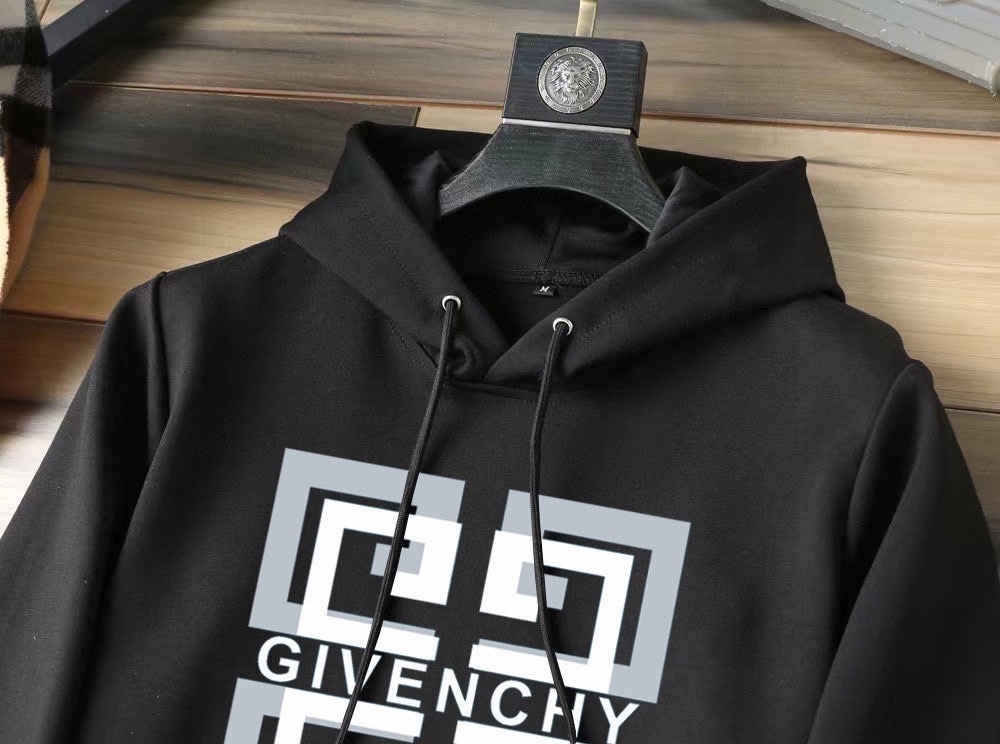 【GIVENCHY公式旗艦店】ジバンシー 上下セット セットアップ ご好評に付き再入荷！