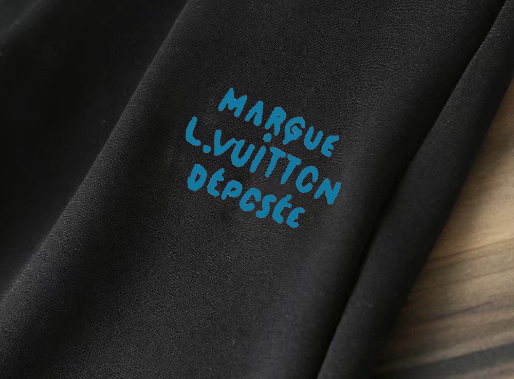 【LOUIS VUITTON旗艦店】ルイヴィトン 上下セット セットアップ ご好評に付き再入荷！