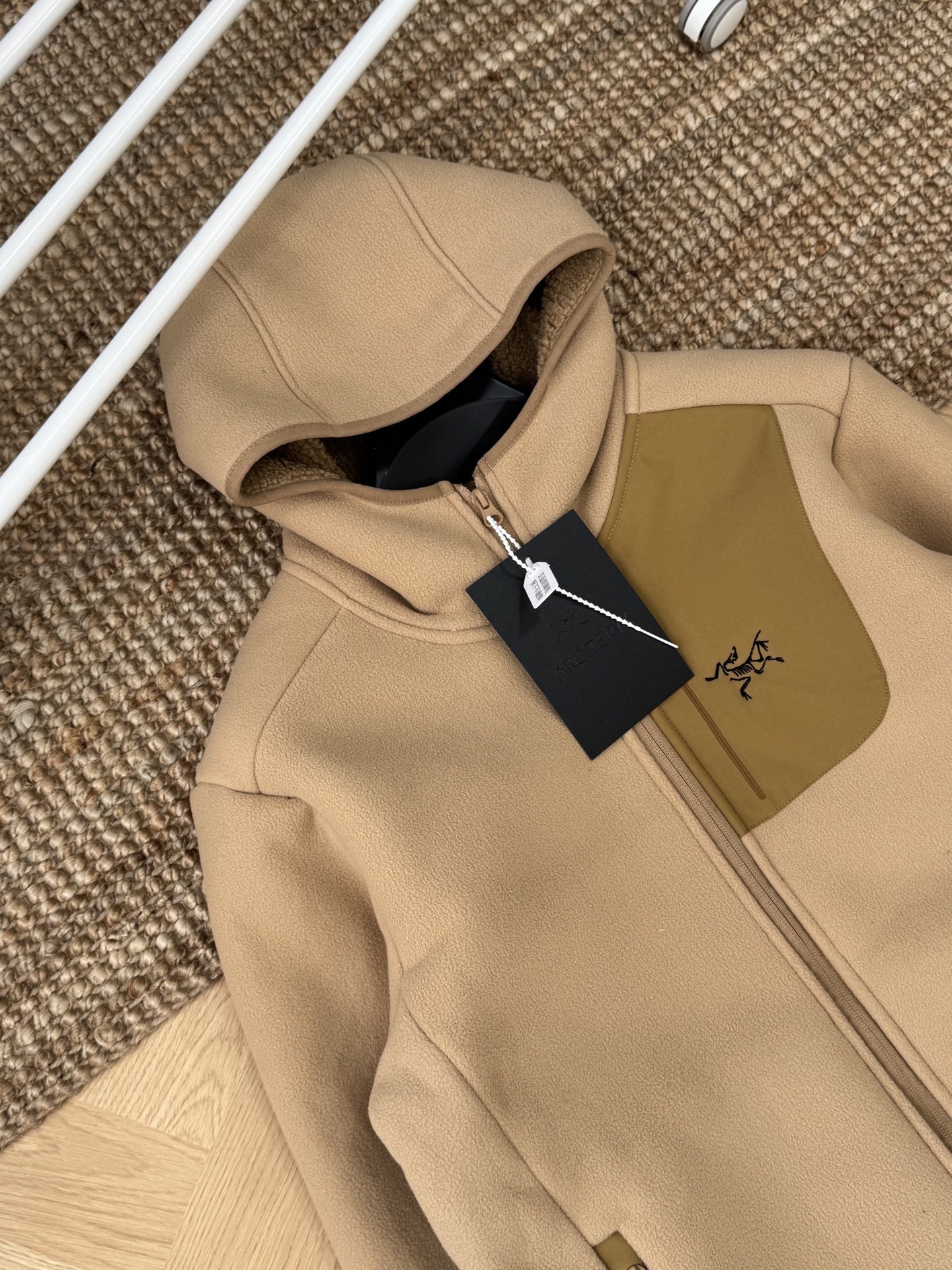 【ARC'TERYX旗艦店】ダウンジャケット 男女兼用 ご好評に付き再入荷！