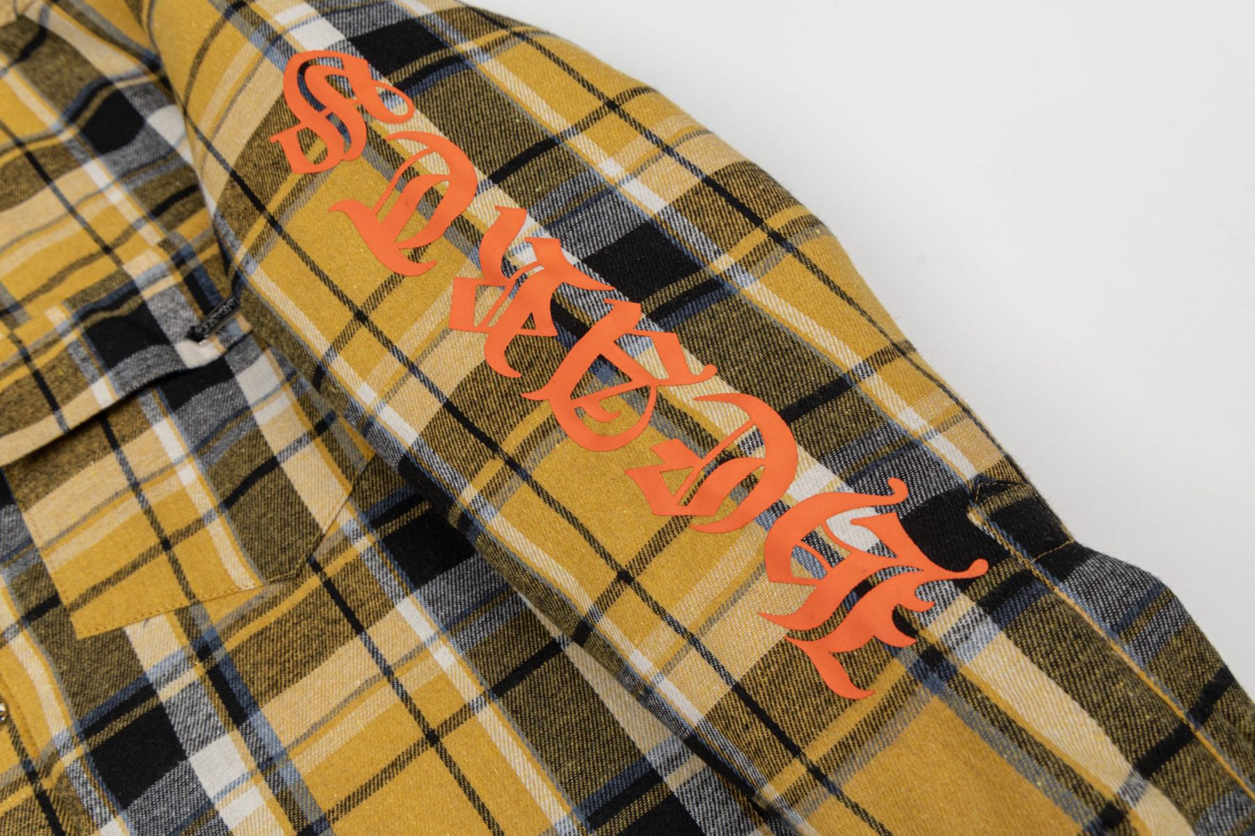 【CHROME HEARTS旗艦店】クロムハーツ ジャケット ご好評に付き再入荷！