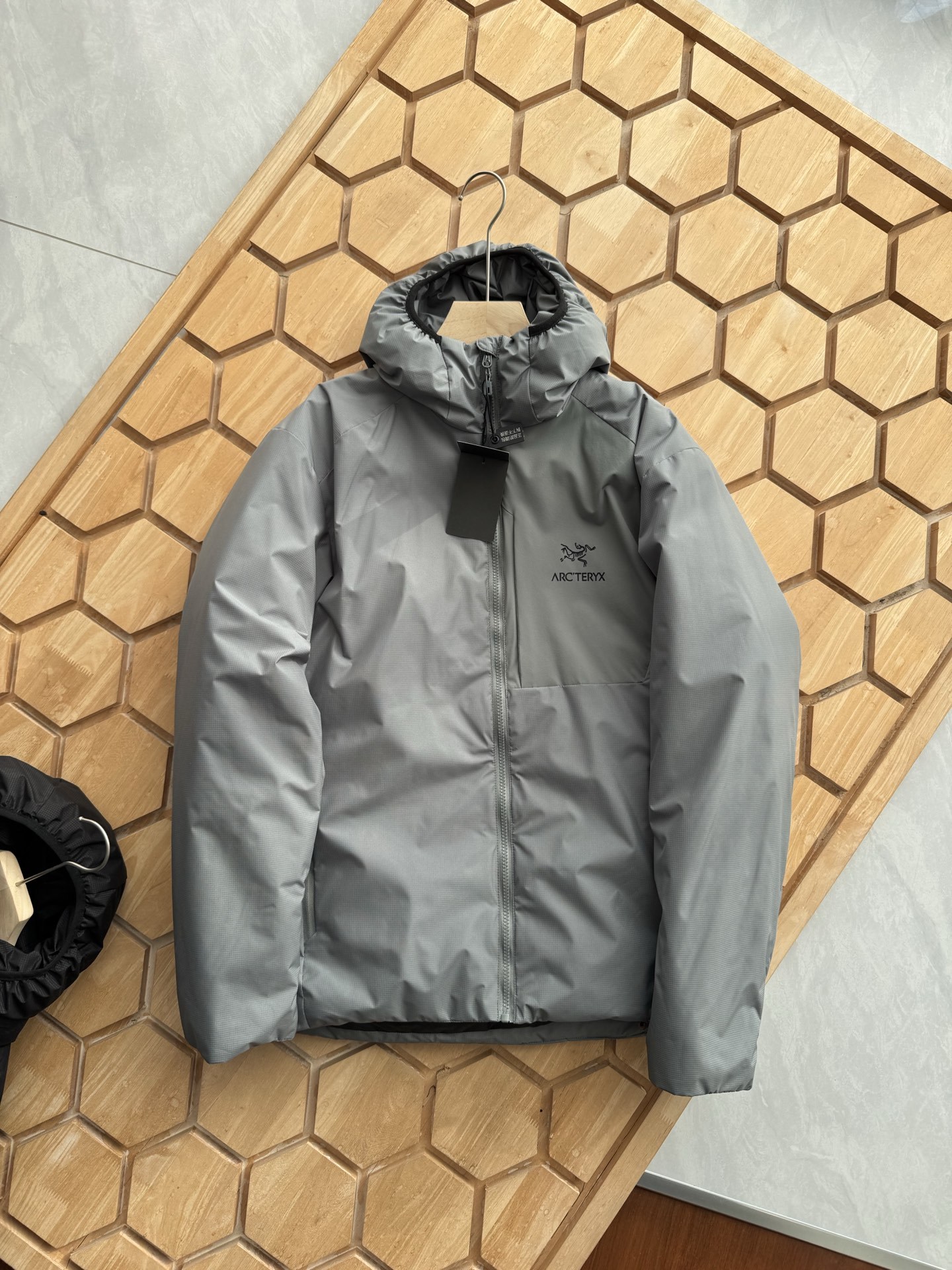 【ARC'TERYX旗艦店】ダウンジャケット 男女兼用 ご好評に付き再入荷！