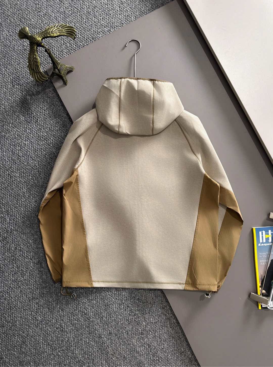 【BURBERRY旗艦店】バーバリー ジャケット 、ご好評に付き再入荷！