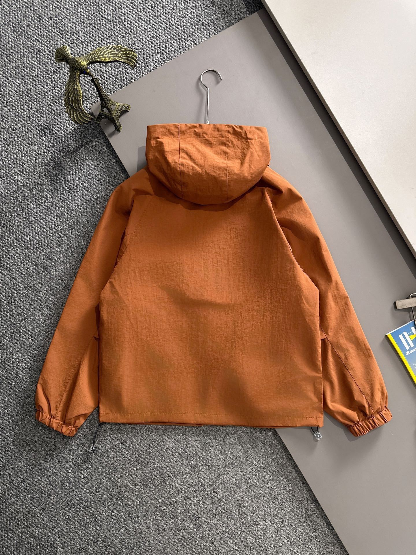 【BALENCIAGA旗艦店】バレンシアガ ジャケット 、ご好評に付き再入荷！